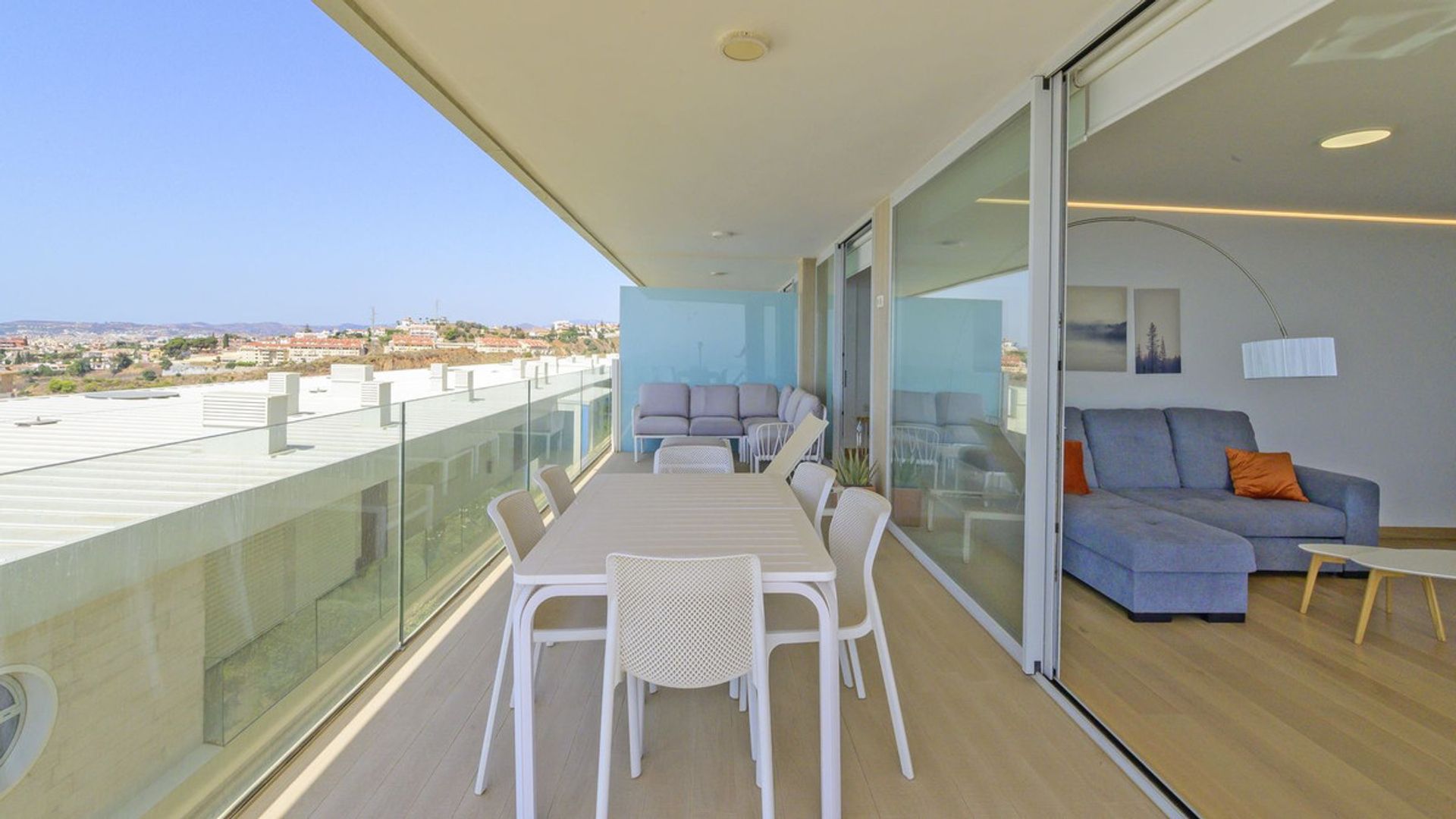 Condominio nel Fuengirola, Andalucía 11046307