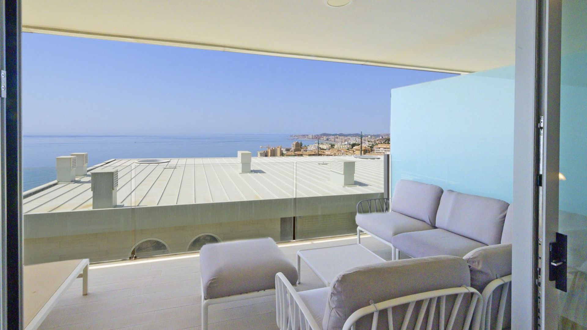 Condominio nel Fuengirola, Andalucía 11046307