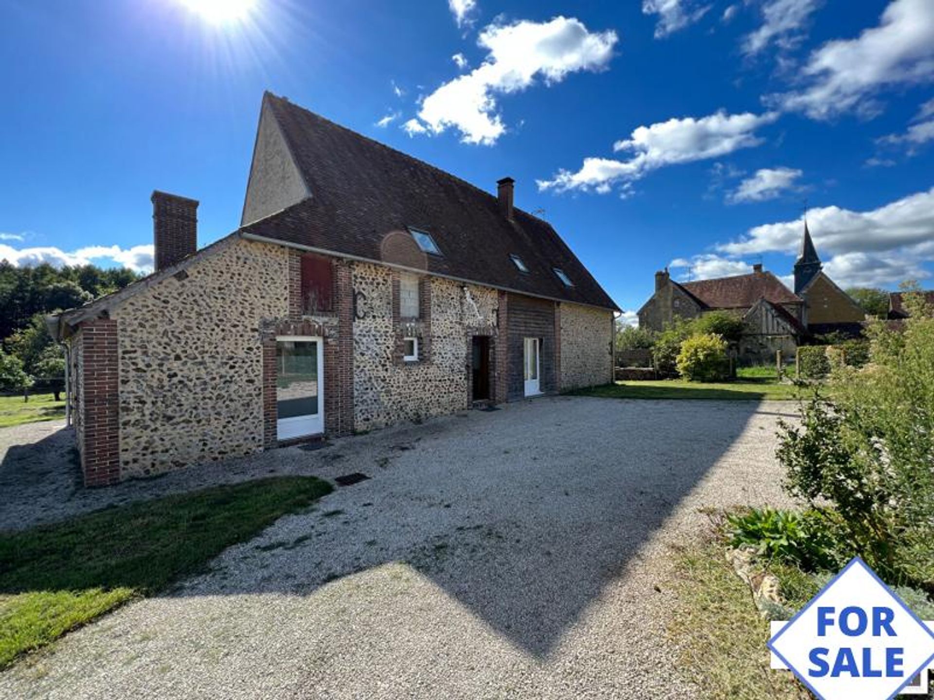 Hus i Tourouvre, Normandie 11046395