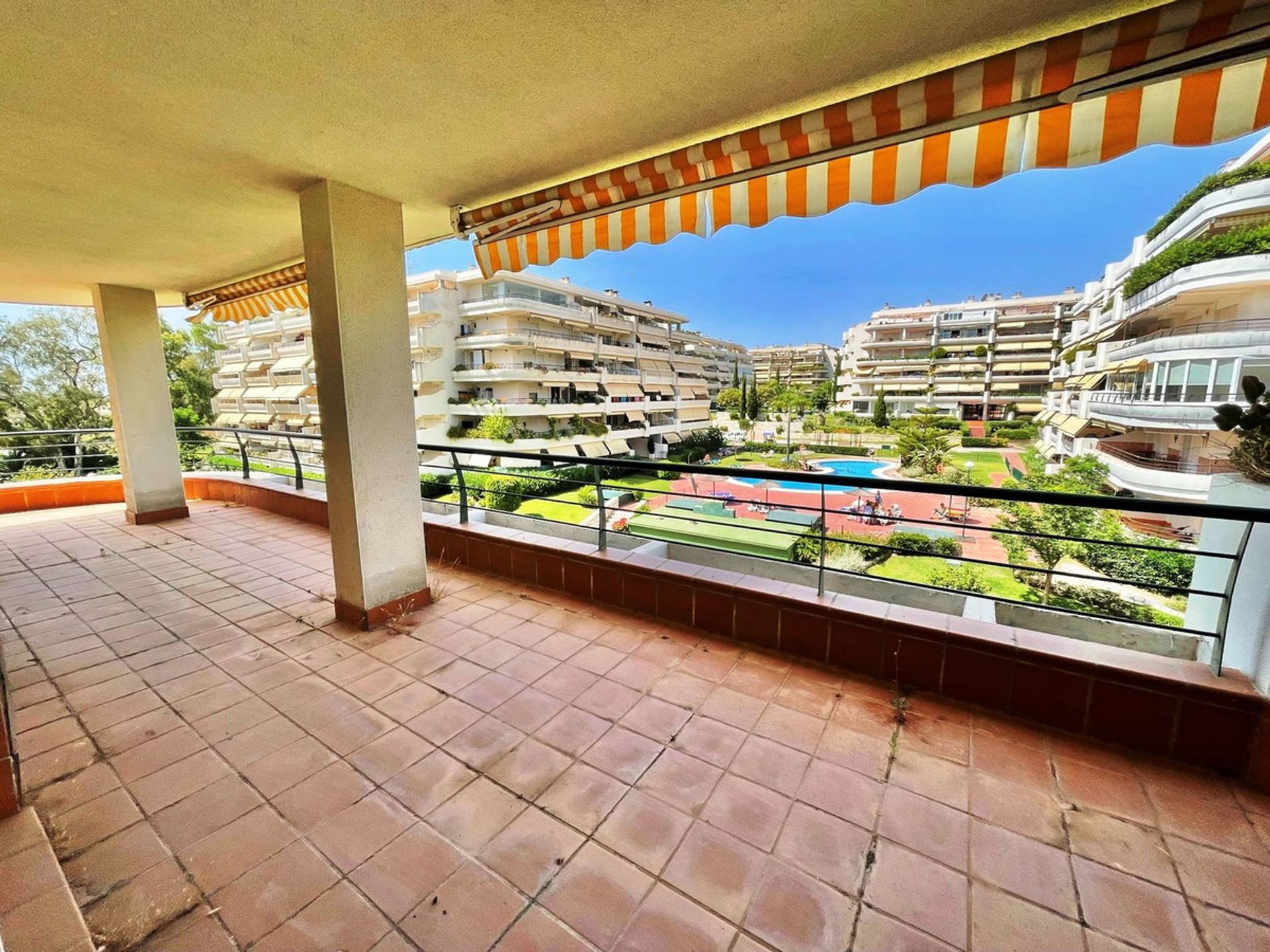 Condominio nel Marbella, Andalucía 11046561