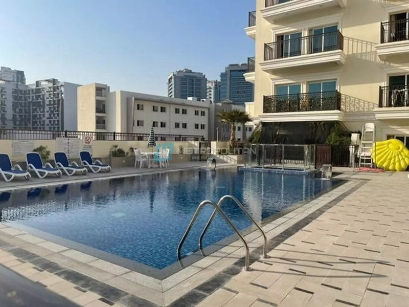 Condominium in دبي, دبي 11046993