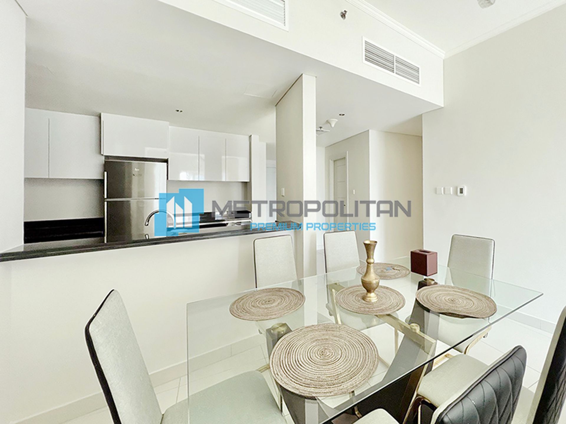 Condominium in Dubai, Dubai 11047168