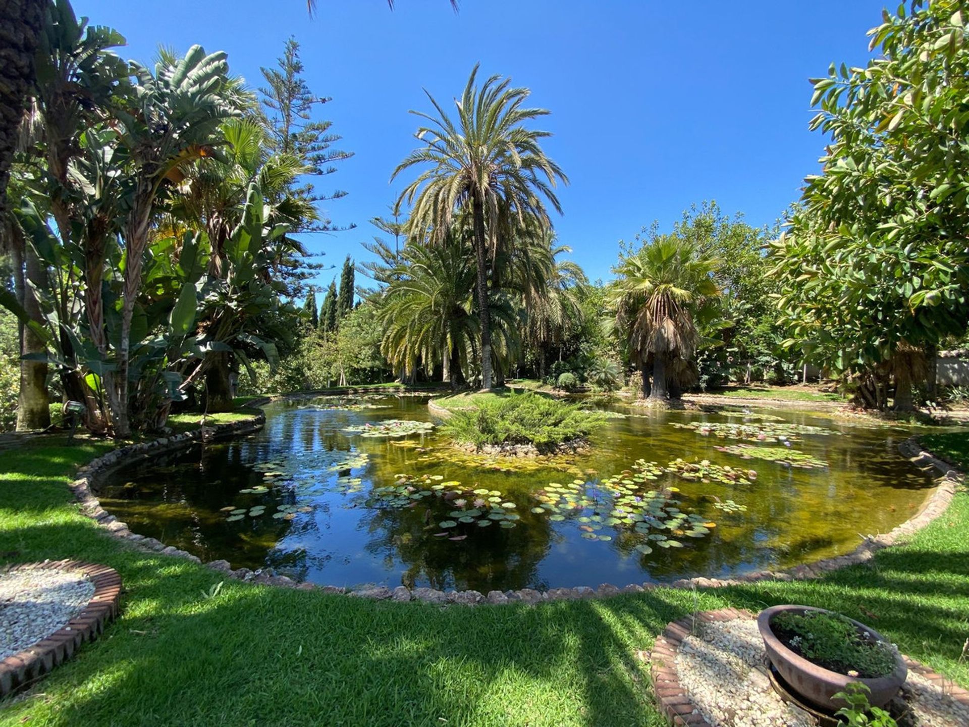 rumah dalam Marbella, Andalucía 11047299