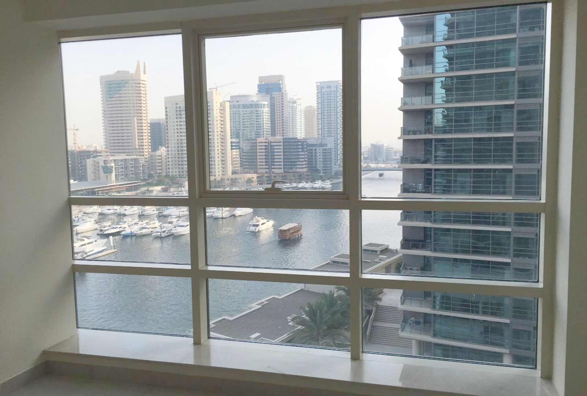 Condominium in Dubai, Dubayy 11047622