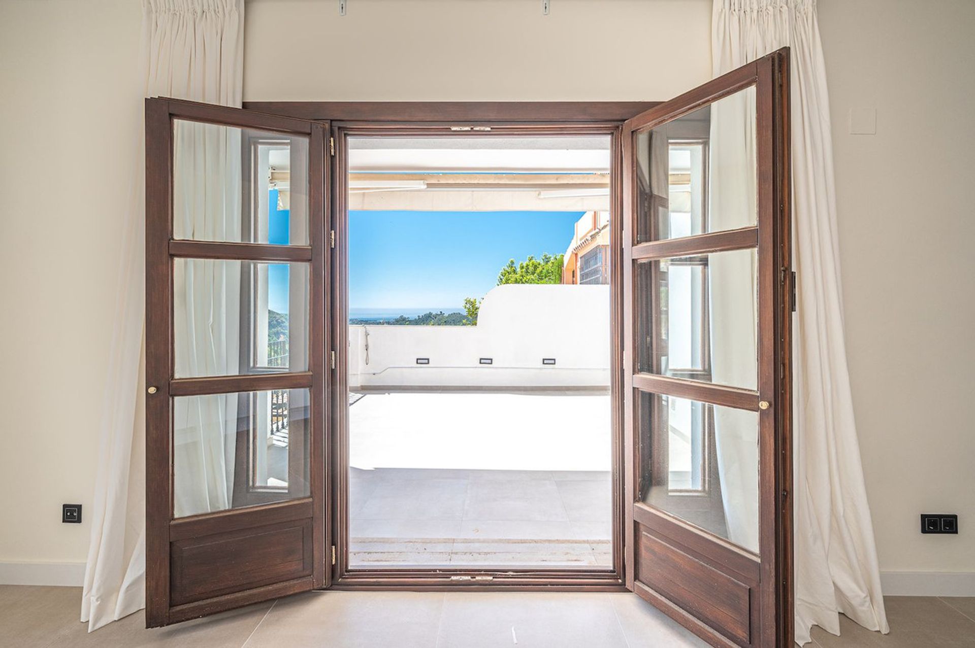 House in Benahavís, Andalusia 11047647