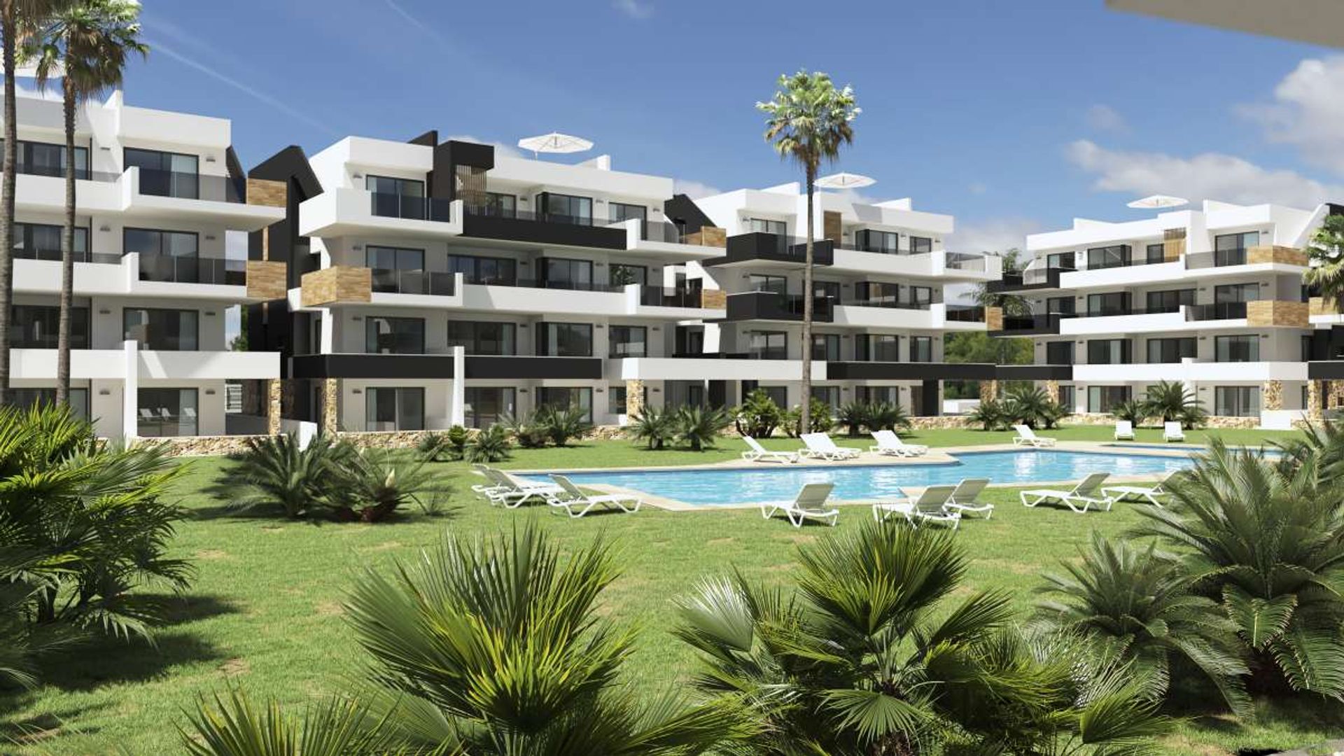 Condominium in Torrevieja, Comunidad Valenciana 11047974