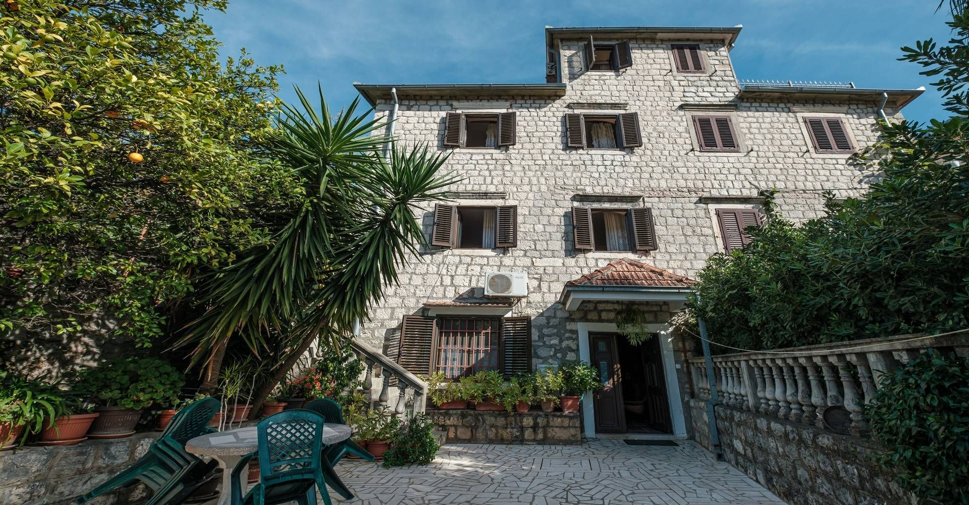 Hus i Gornji Bogdašići, Kotor 11048073