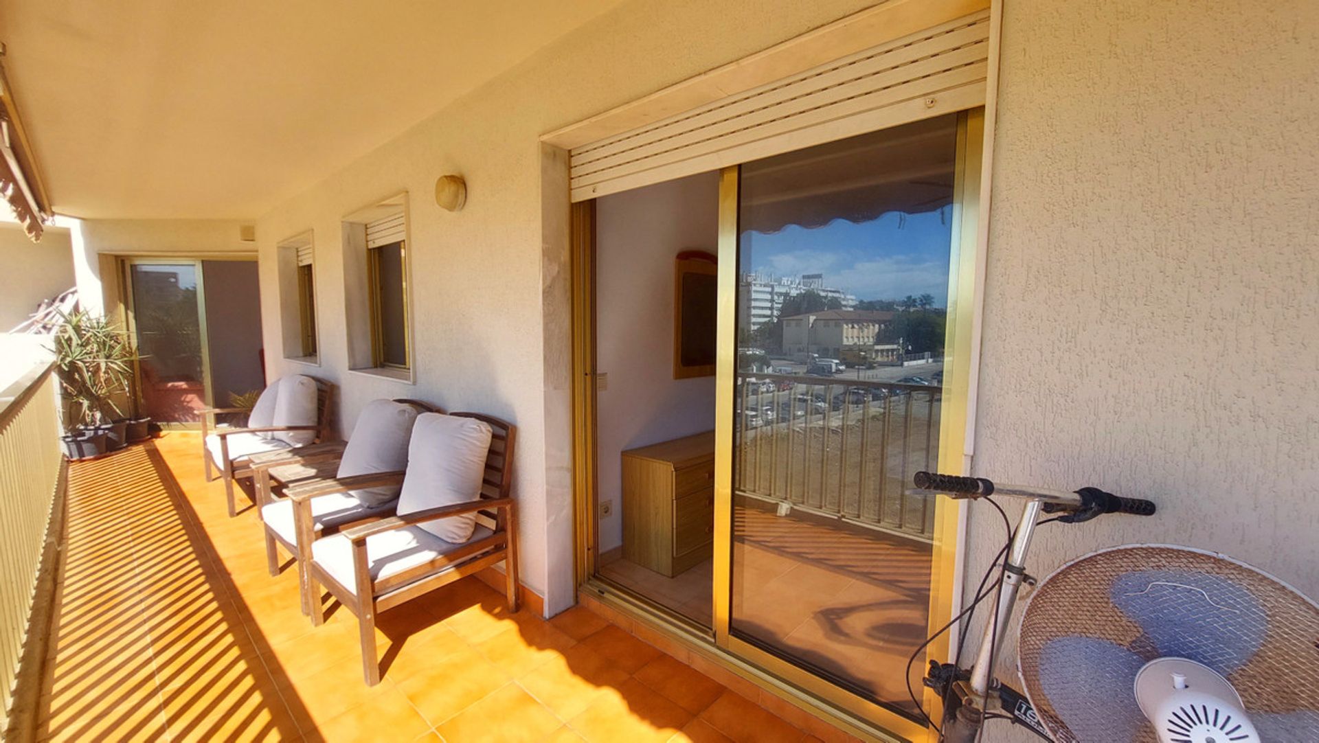 Condominium dans Fuengirola, Andalucía 11048787