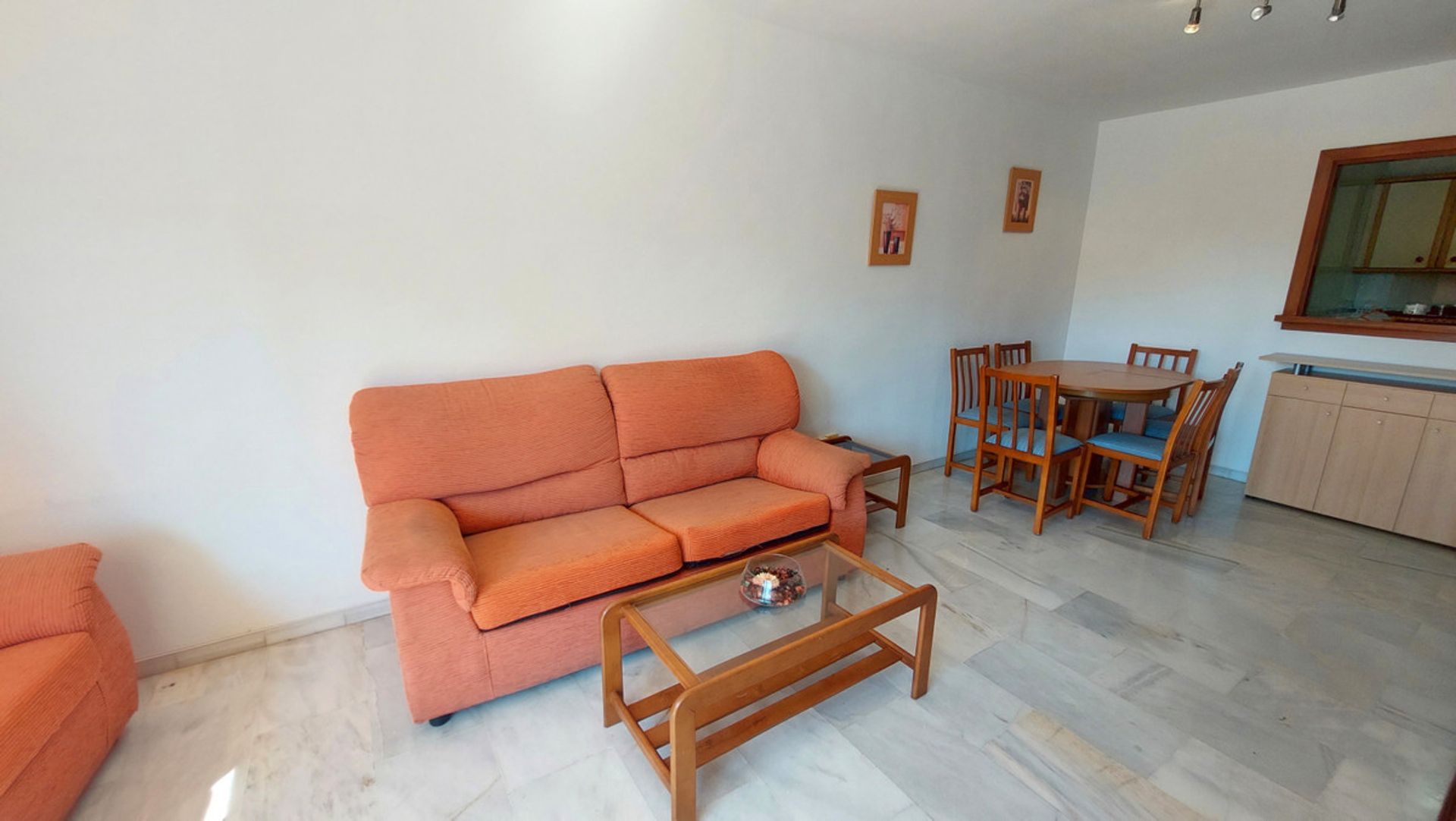 Osakehuoneisto sisään Fuengirola, Andalucía 11048787