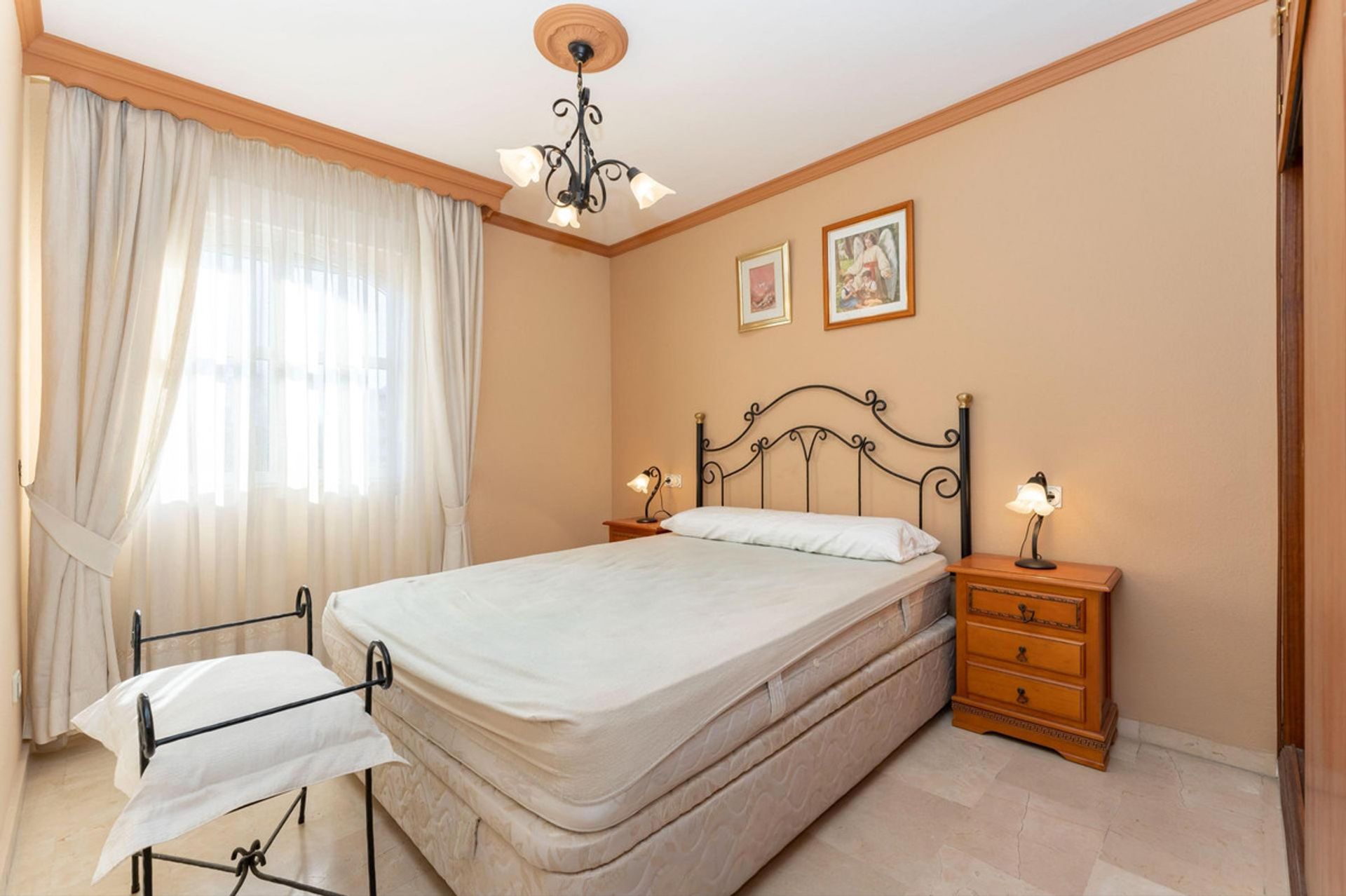 Кондоминиум в Fuengirola, Andalucía 11048794