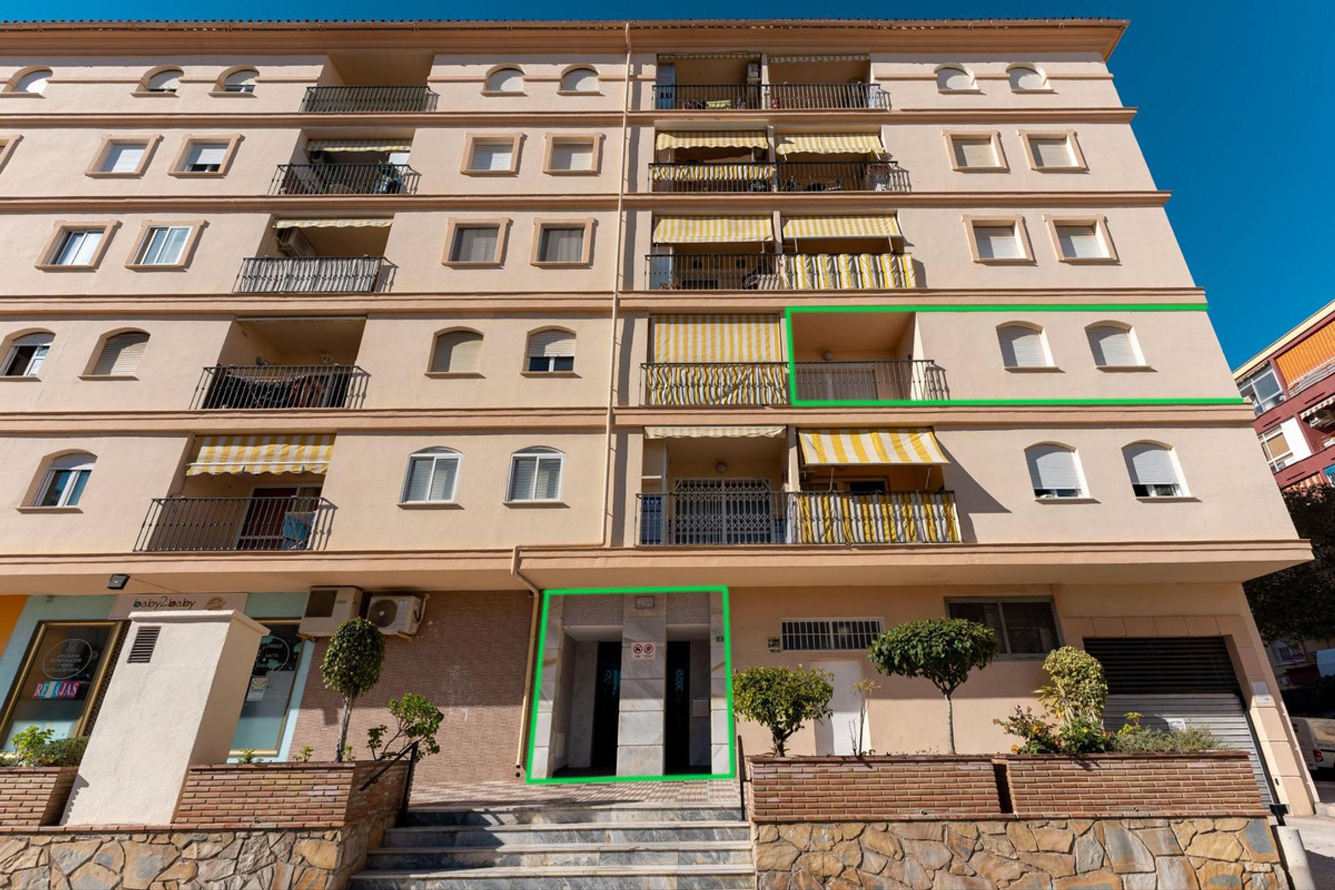 Condominium in Fuengirola, Andalucía 11048794