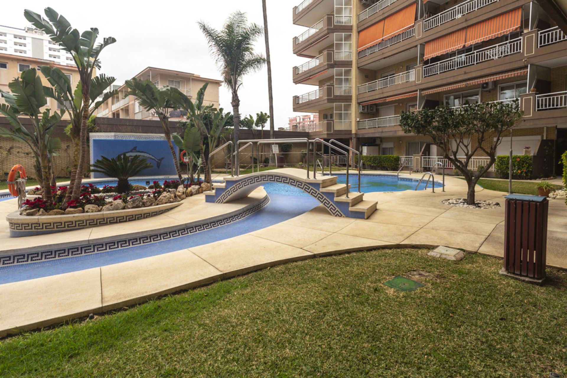 Condominium in Fuengirola, Andalucía 11048797