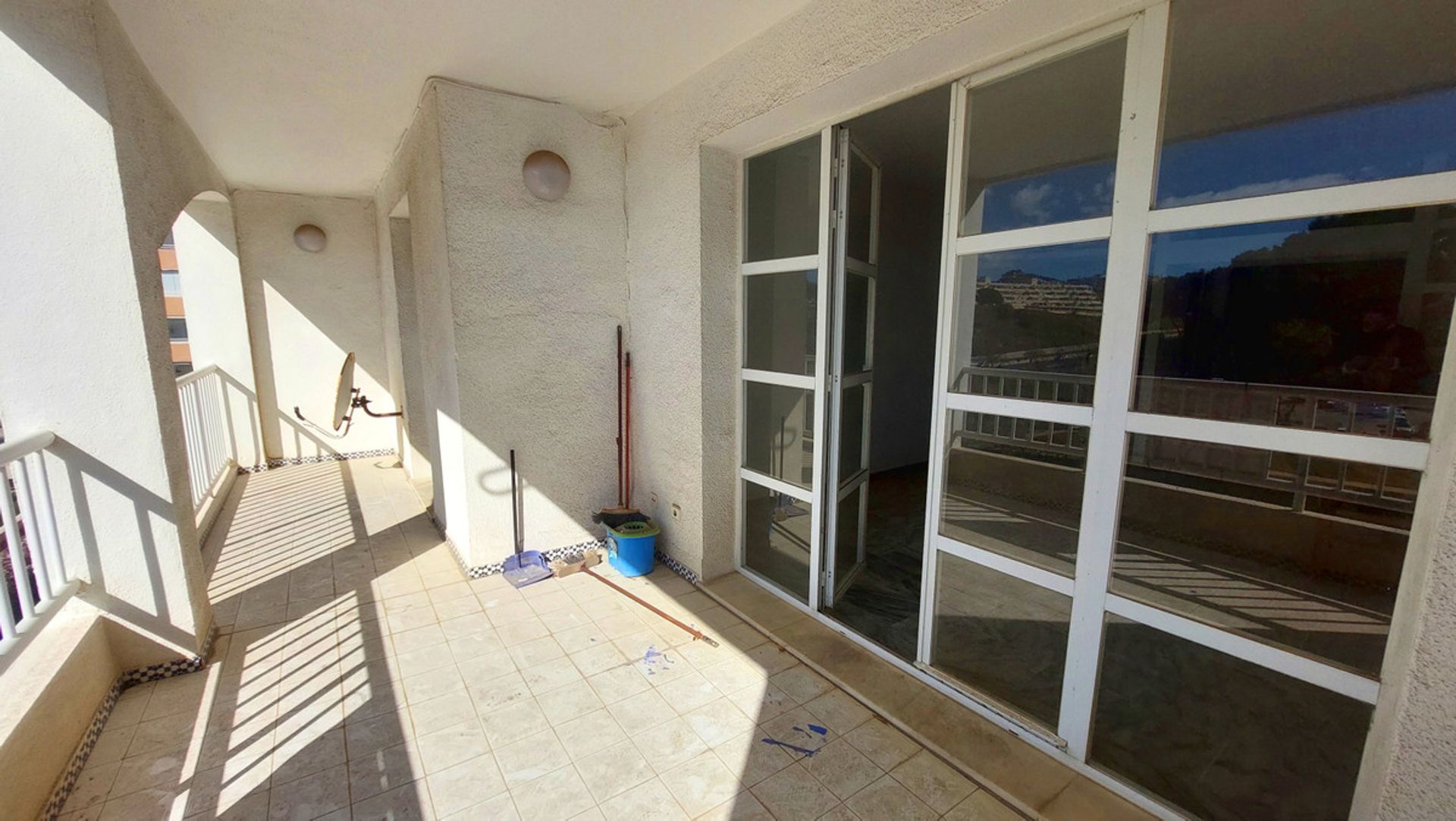 Condominium in Fuengirola, Andalucía 11048804