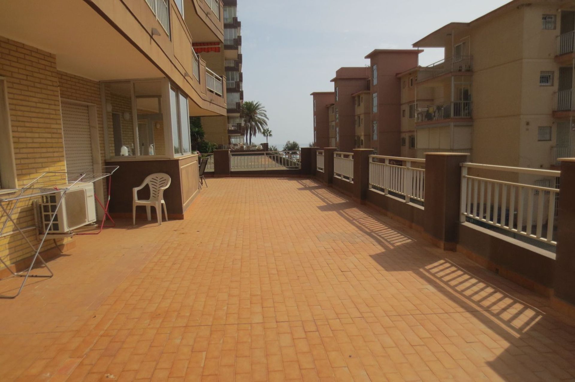 Condominium in Fuengirola, Andalucía 11048828