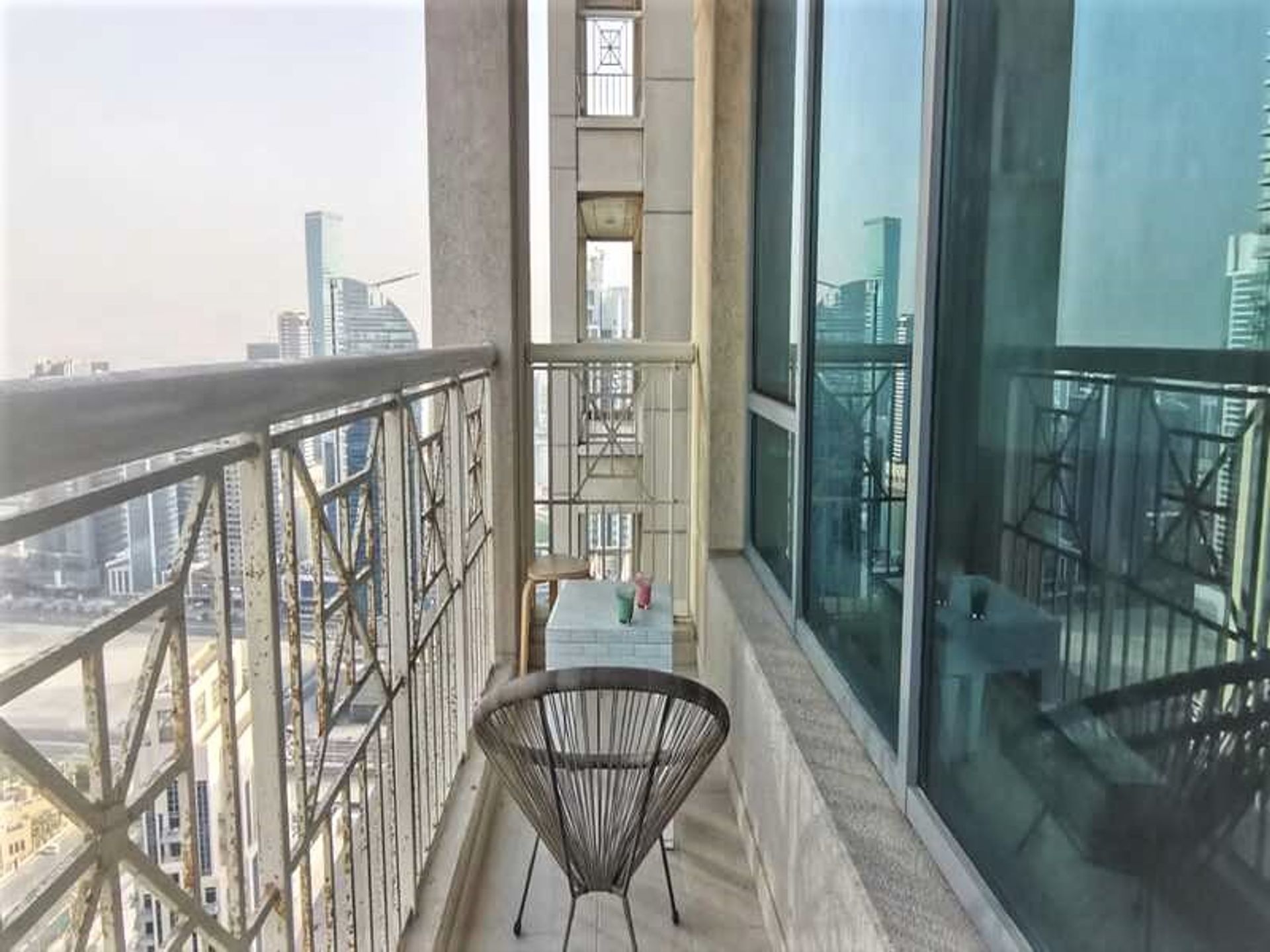 Condominium in دبي, دبي 11048860