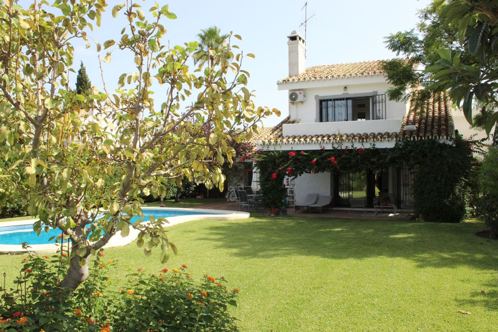 House in Sitio de Calahonda, Andalusia 11049656