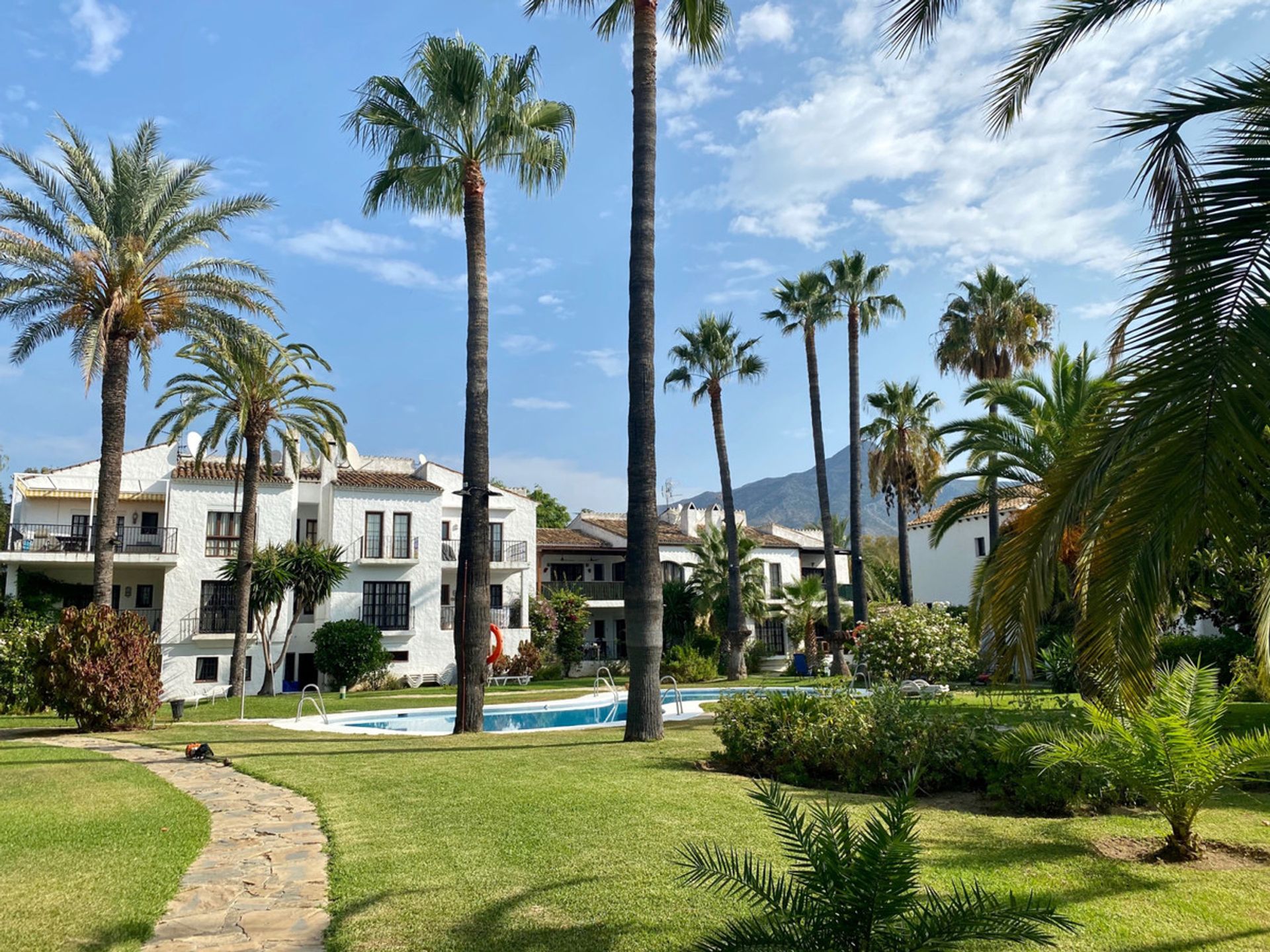 Квартира в Marbella, Andalucía 11049919