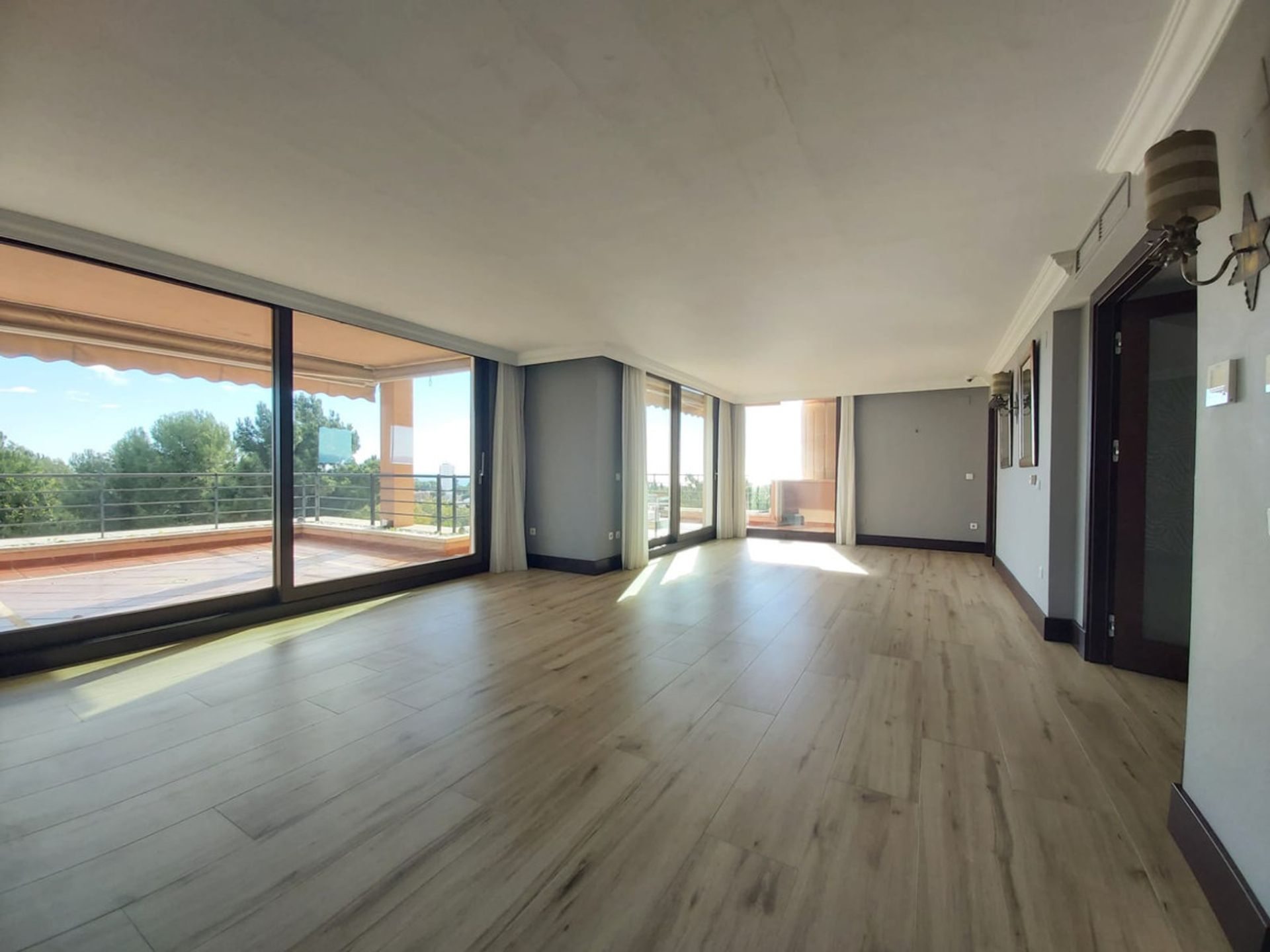 Condominium in El Angel, Andalusia 11049926