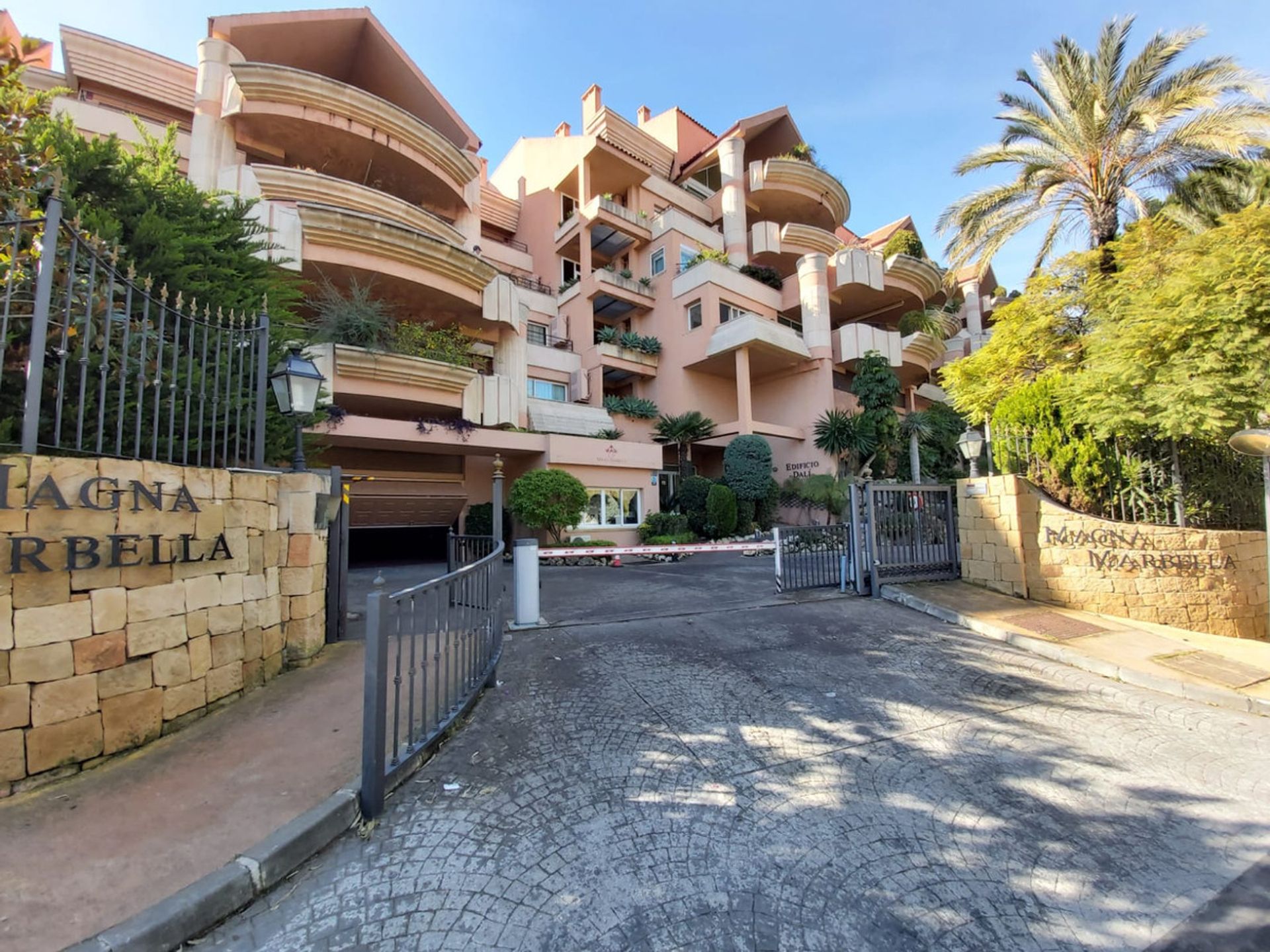 Condominium in El Angel, Andalusia 11049926