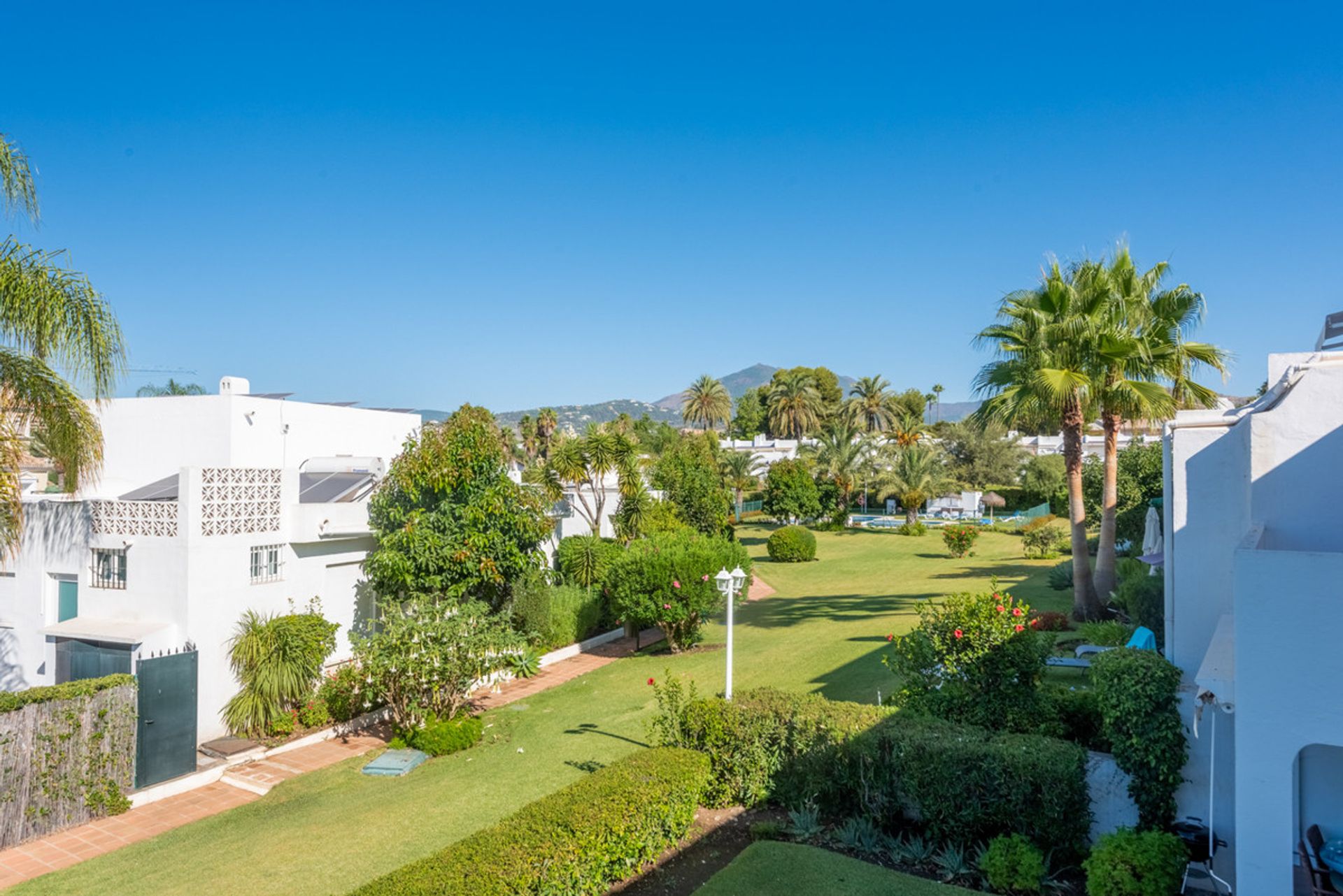 Condominium in Marbella, Andalucía 11049962