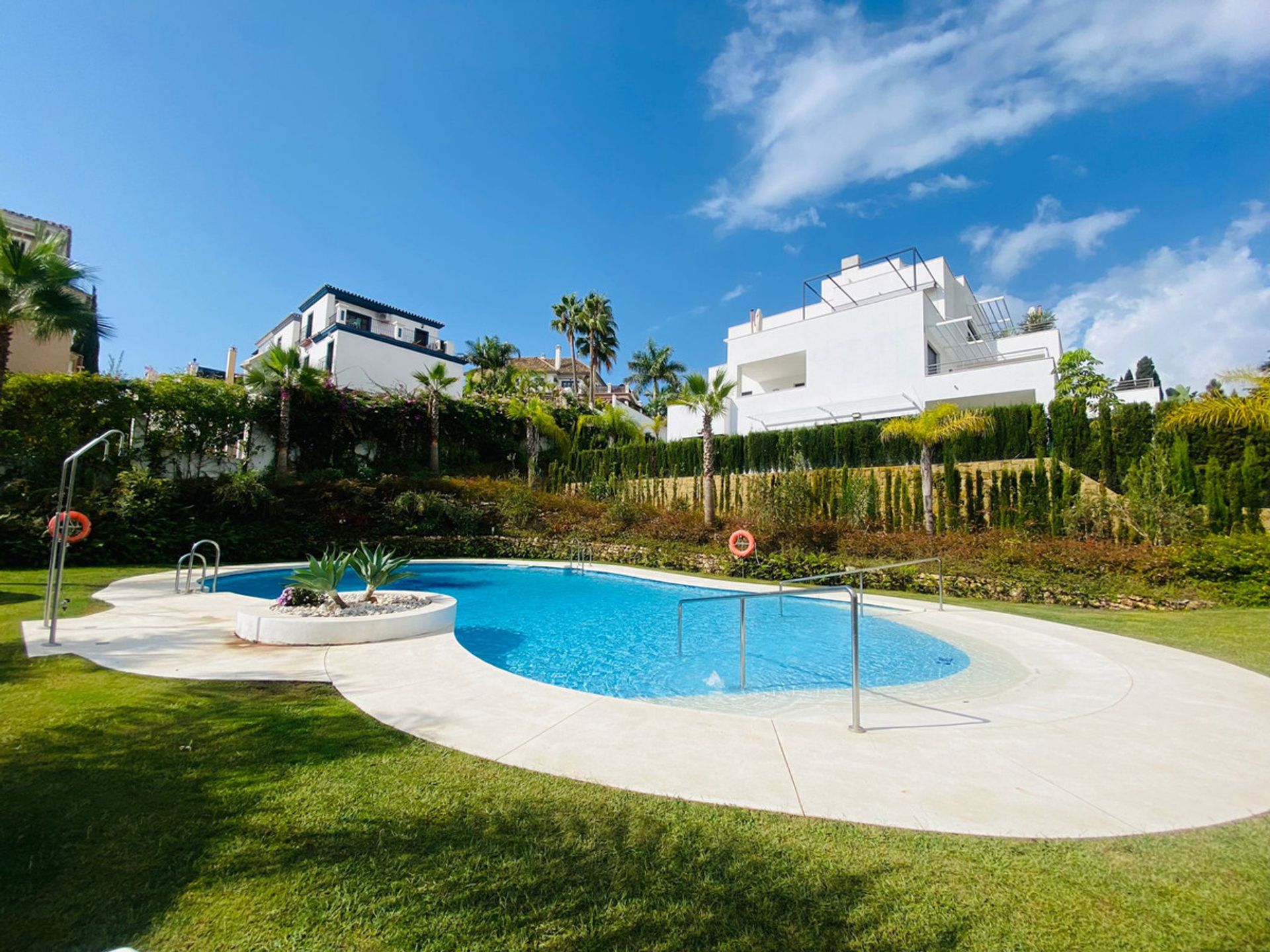 Condominium in Marbella, Andalusië 11050109