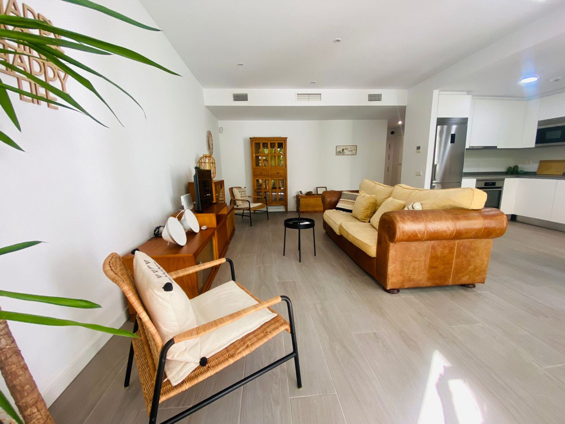 Condominium in Marbella, Andalucía 11050109