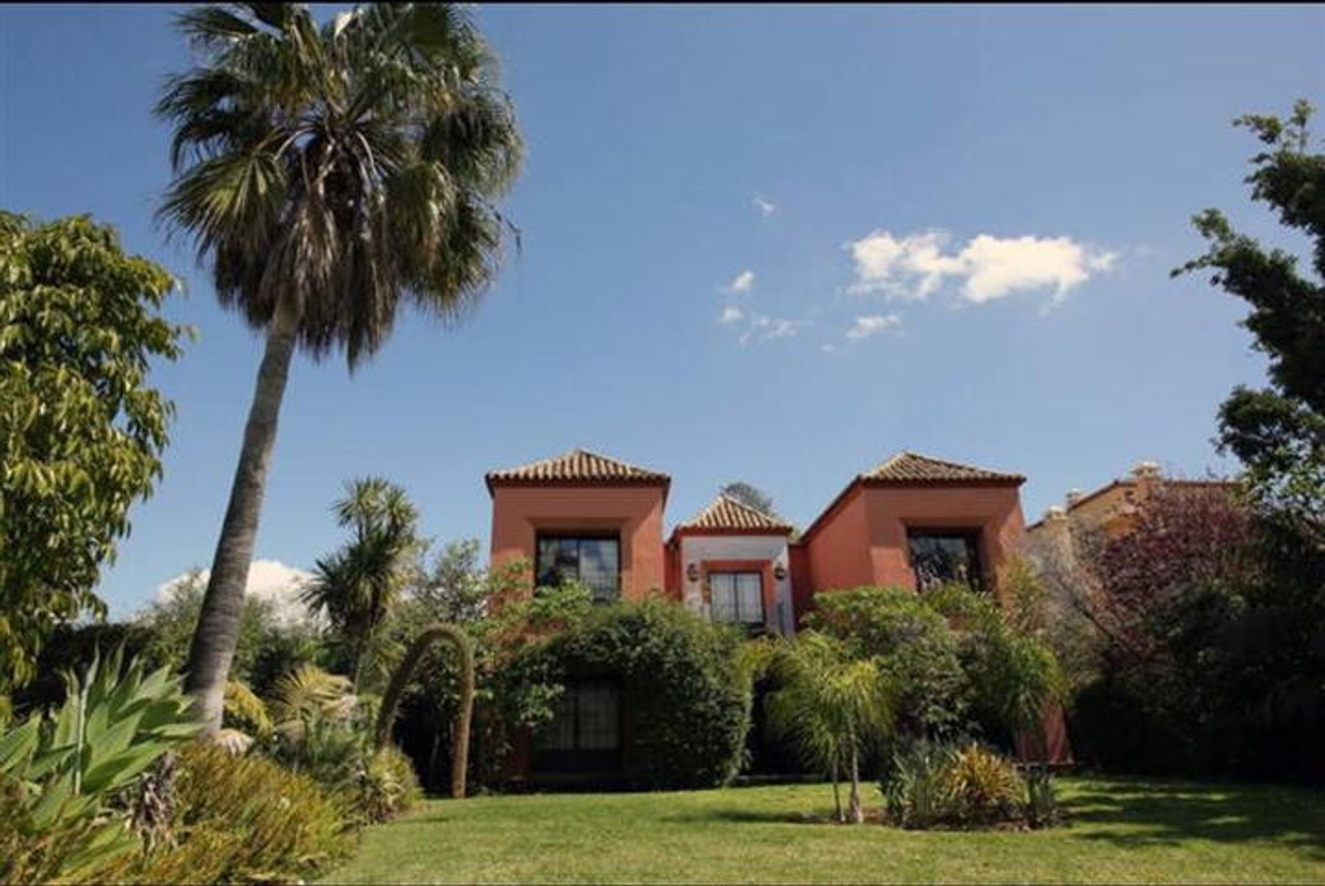 Haus im Marbella, Andalucía 11050132