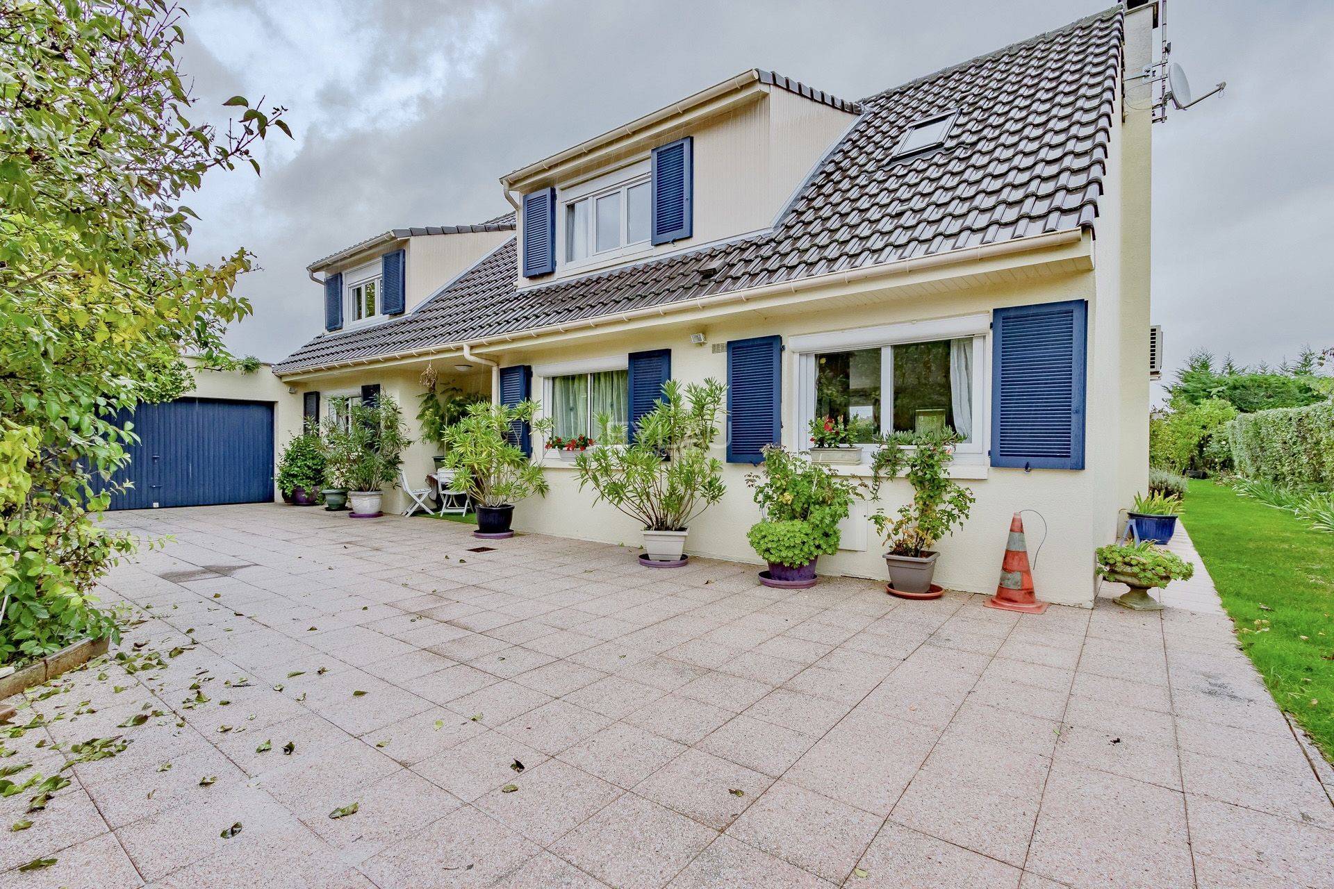 Casa nel Lesigny, Île-de-France 11050715