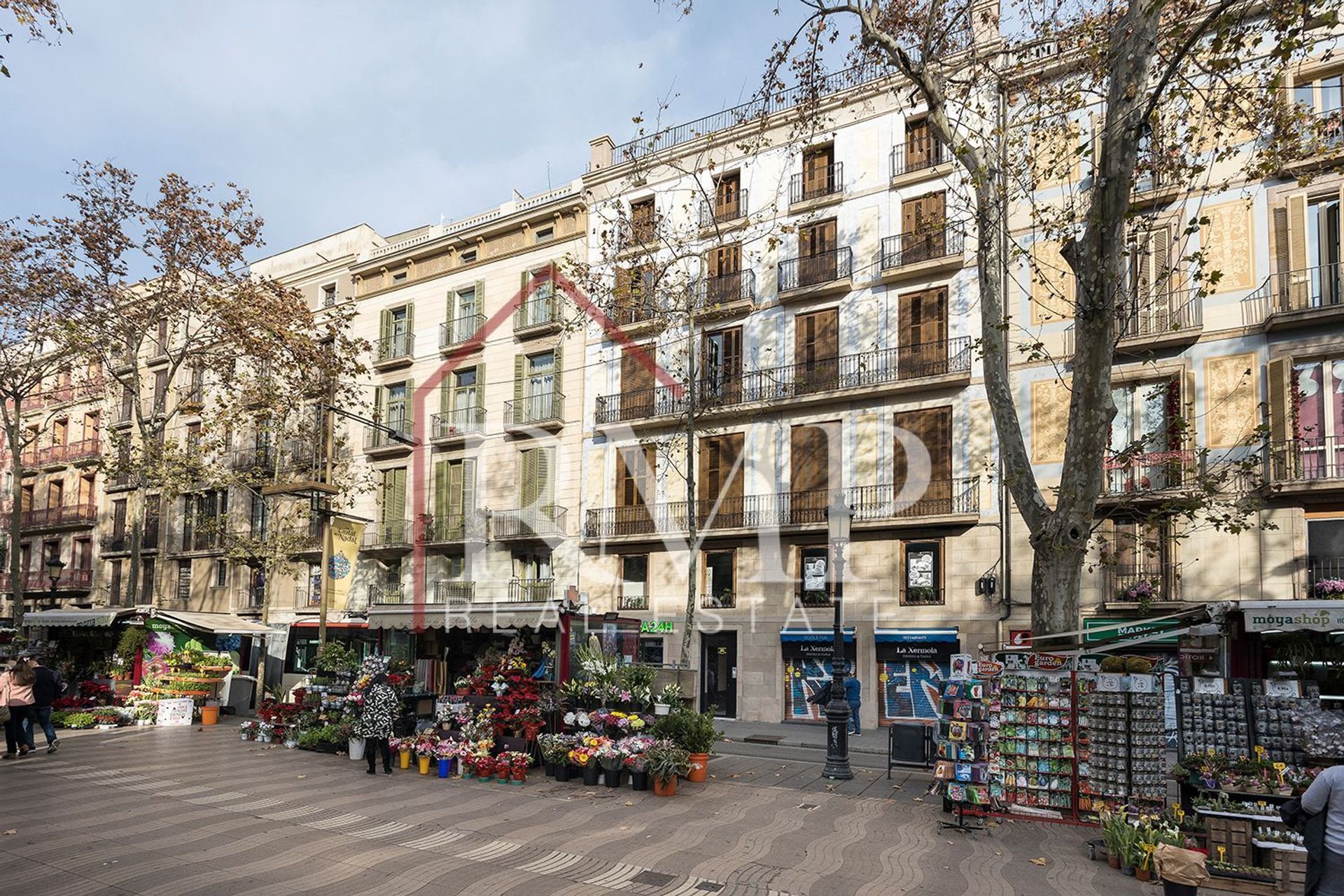 عمارات في Barcelona, Catalonia 11051377