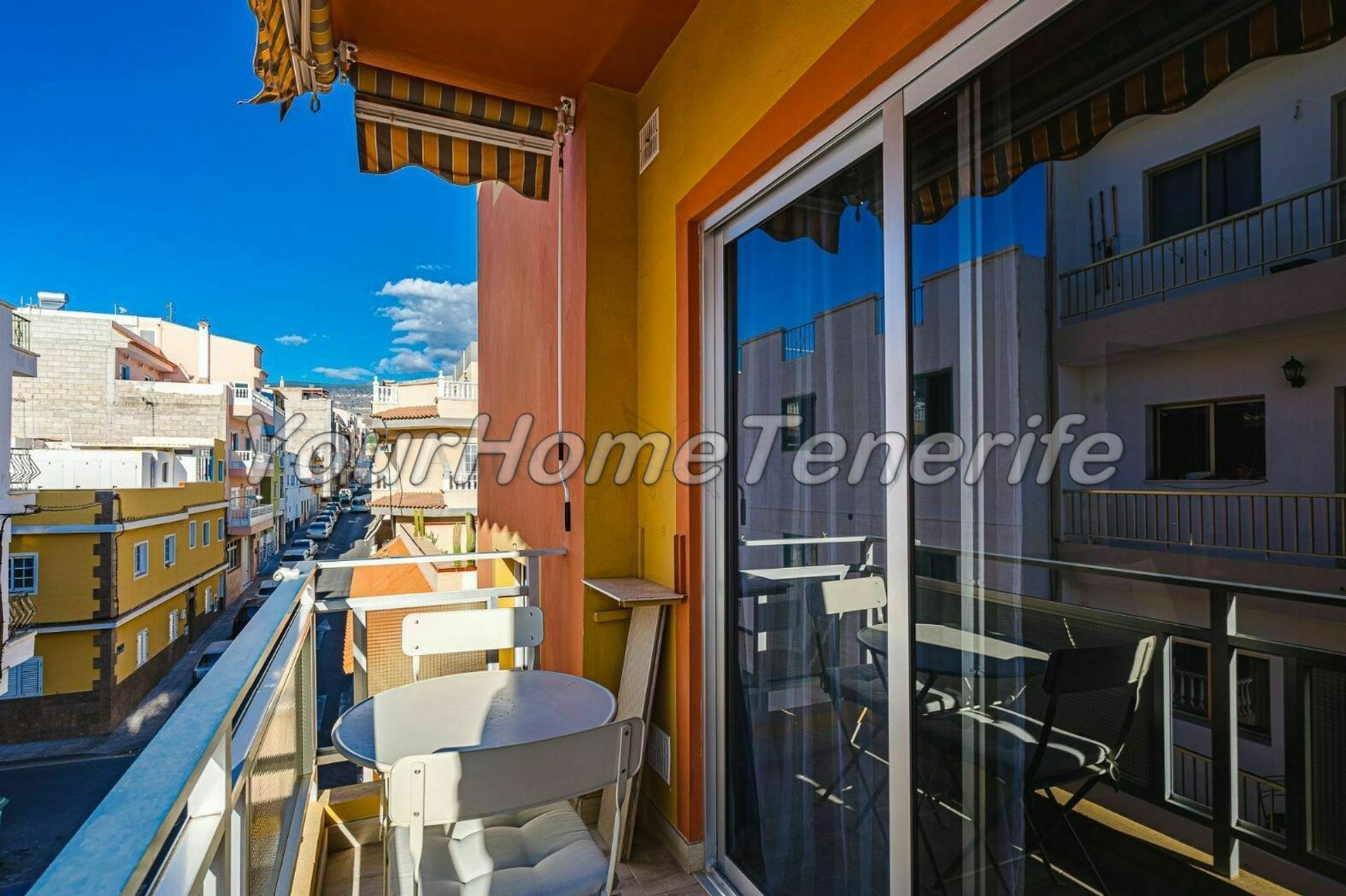 Condominio en Guía de Isora, Canary Islands 11051539