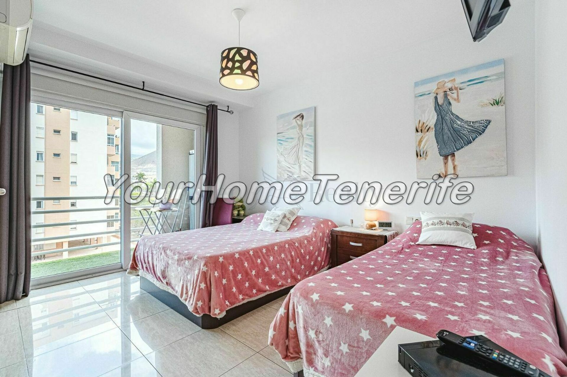 Condominium dans Arona, Canary Islands 11051569