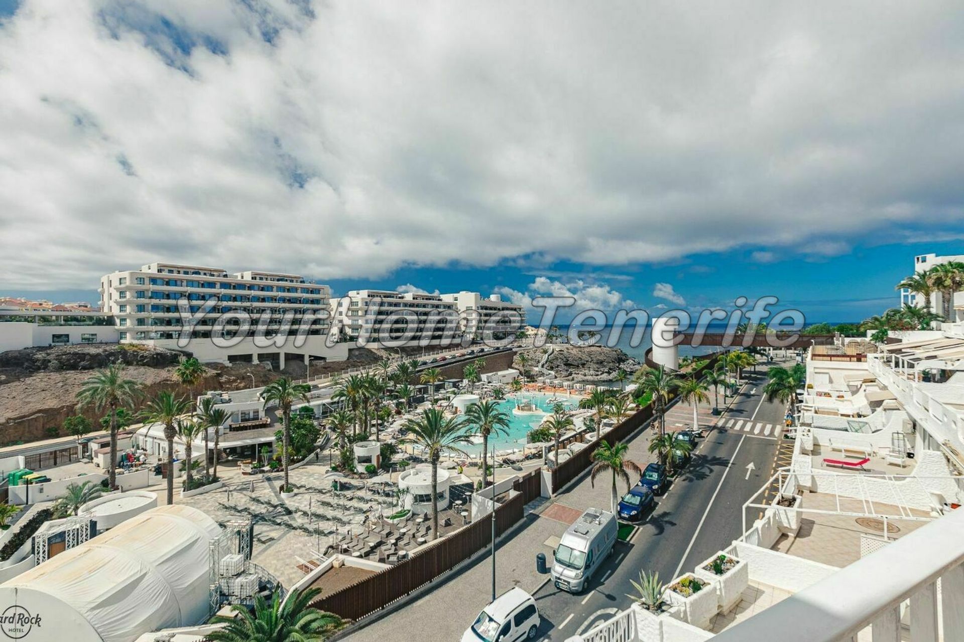 Condominium in Adeje, Canary Islands 11051595