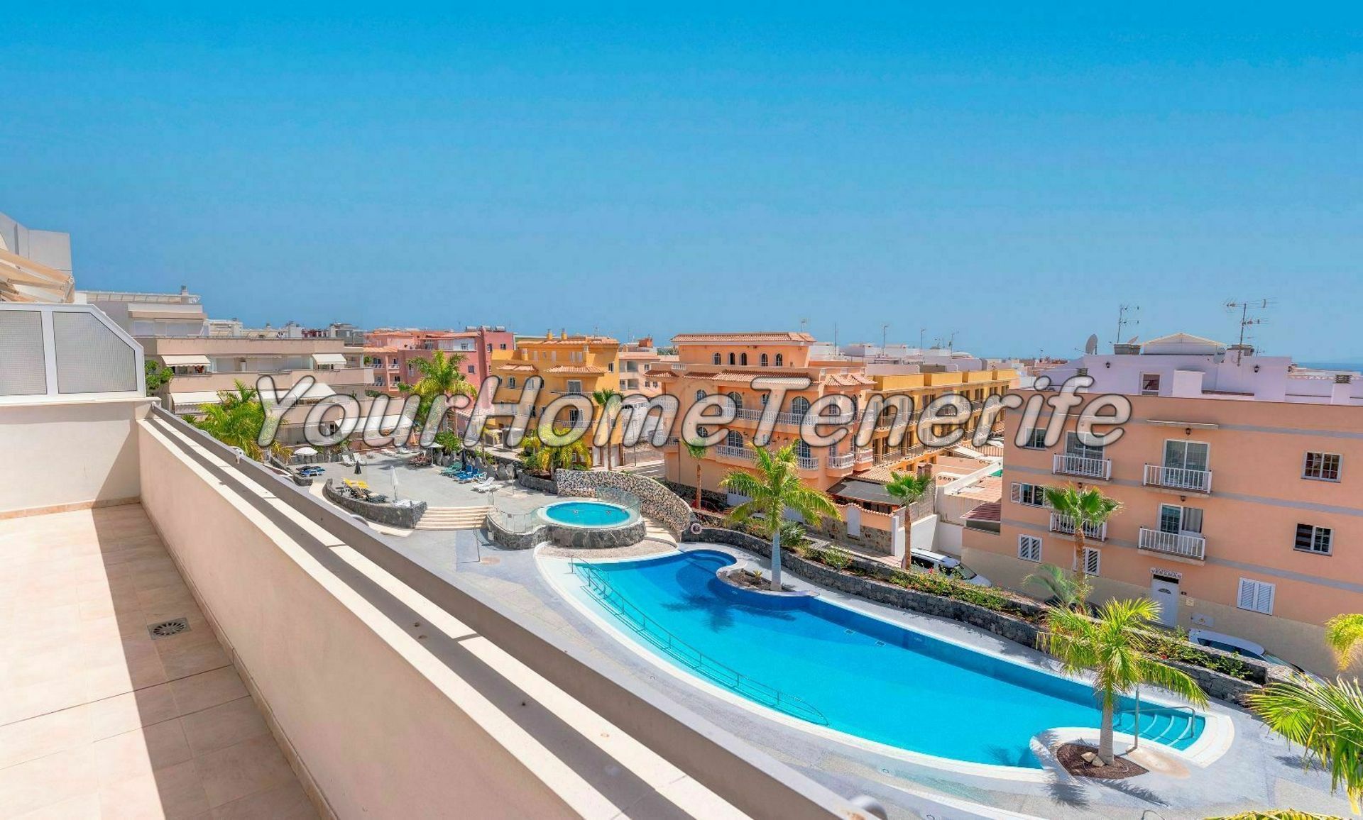 Condominium dans Guia de Isora, les îles Canaries 11051598