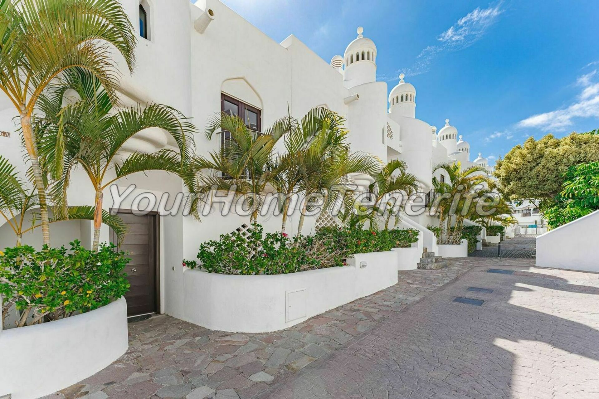 Condominium in Adeje, Canary Islands 11051605