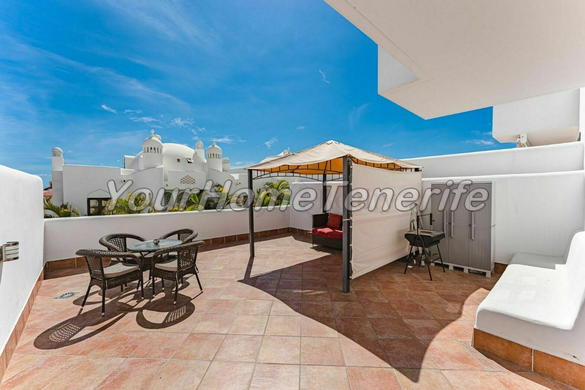 Condominium in Adeje, Canary Islands 11051605