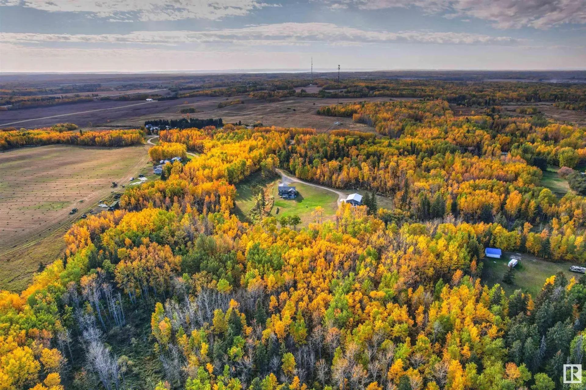 آخر في Duffield, Alberta 11052033