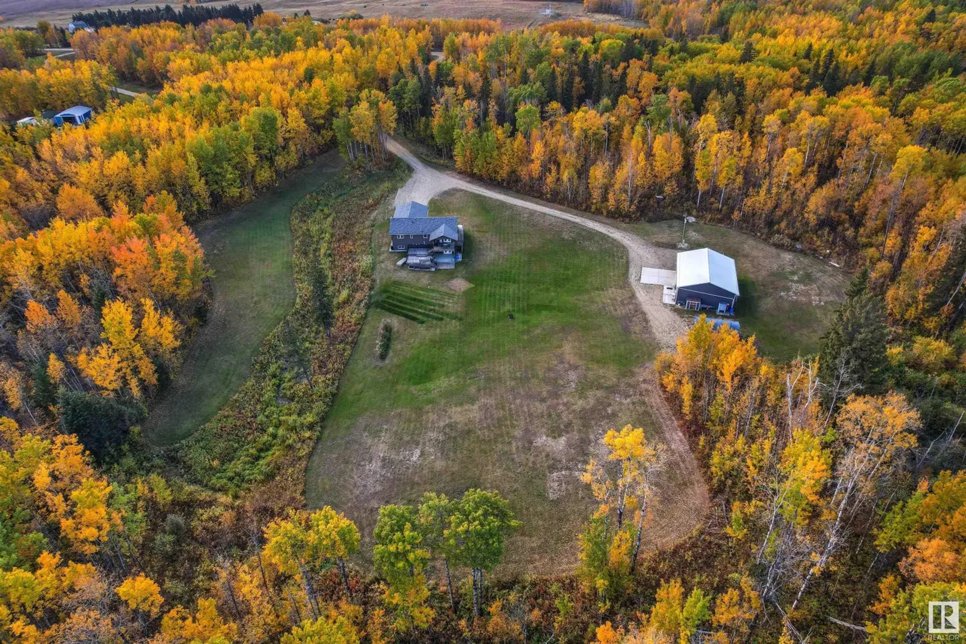 آخر في Duffield, Alberta 11052033