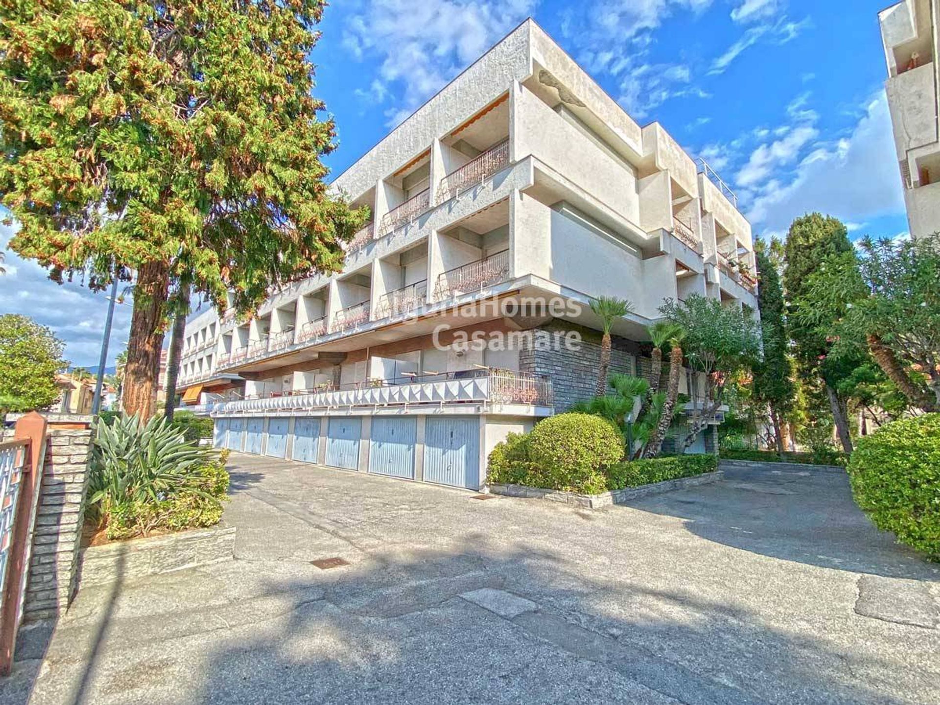 Condominio nel Bordighera, Liguria 11052359