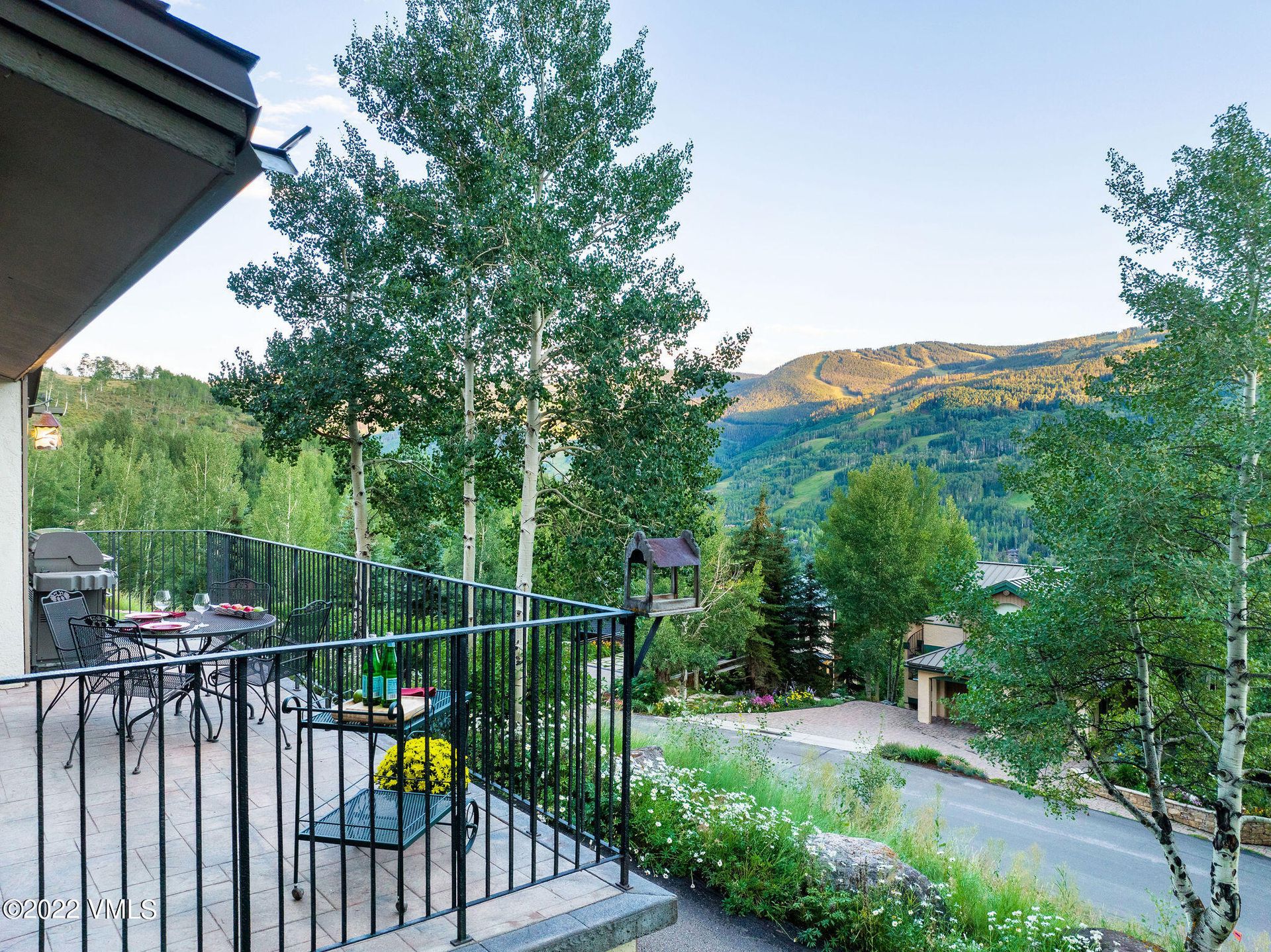 عدة عائلات في Vail, Colorado 11052419