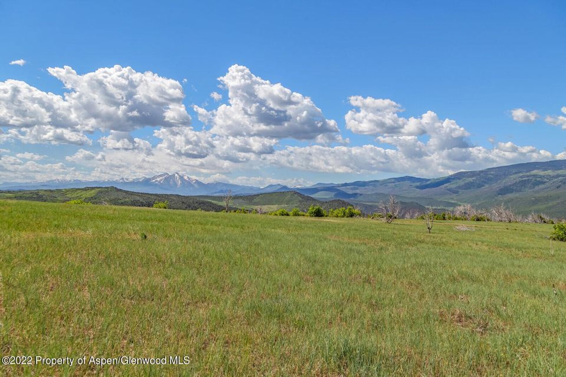 Land i Glenwood Springs, Colorado 11052474