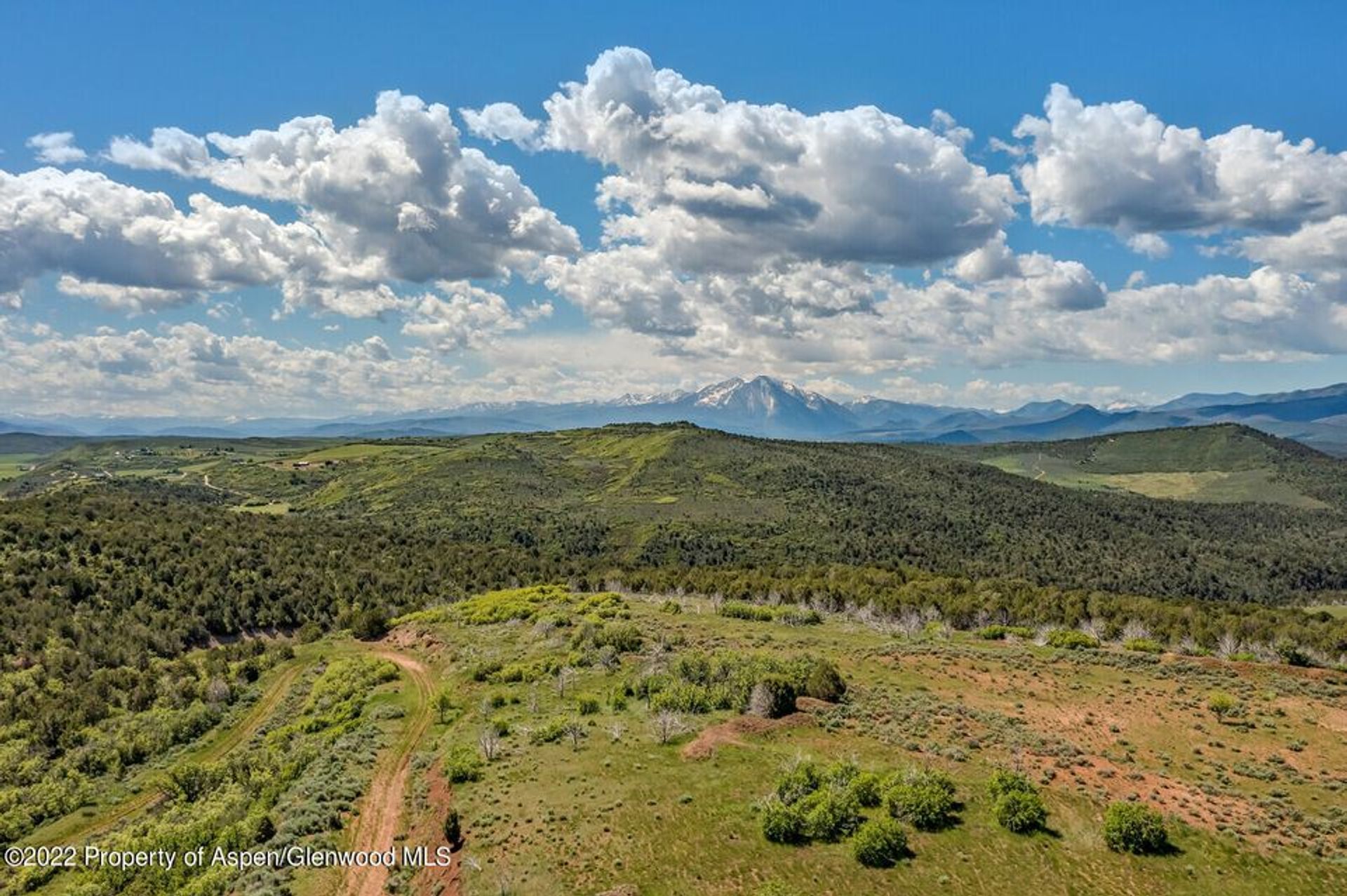 Land i Glenwood Springs, Colorado 11052474