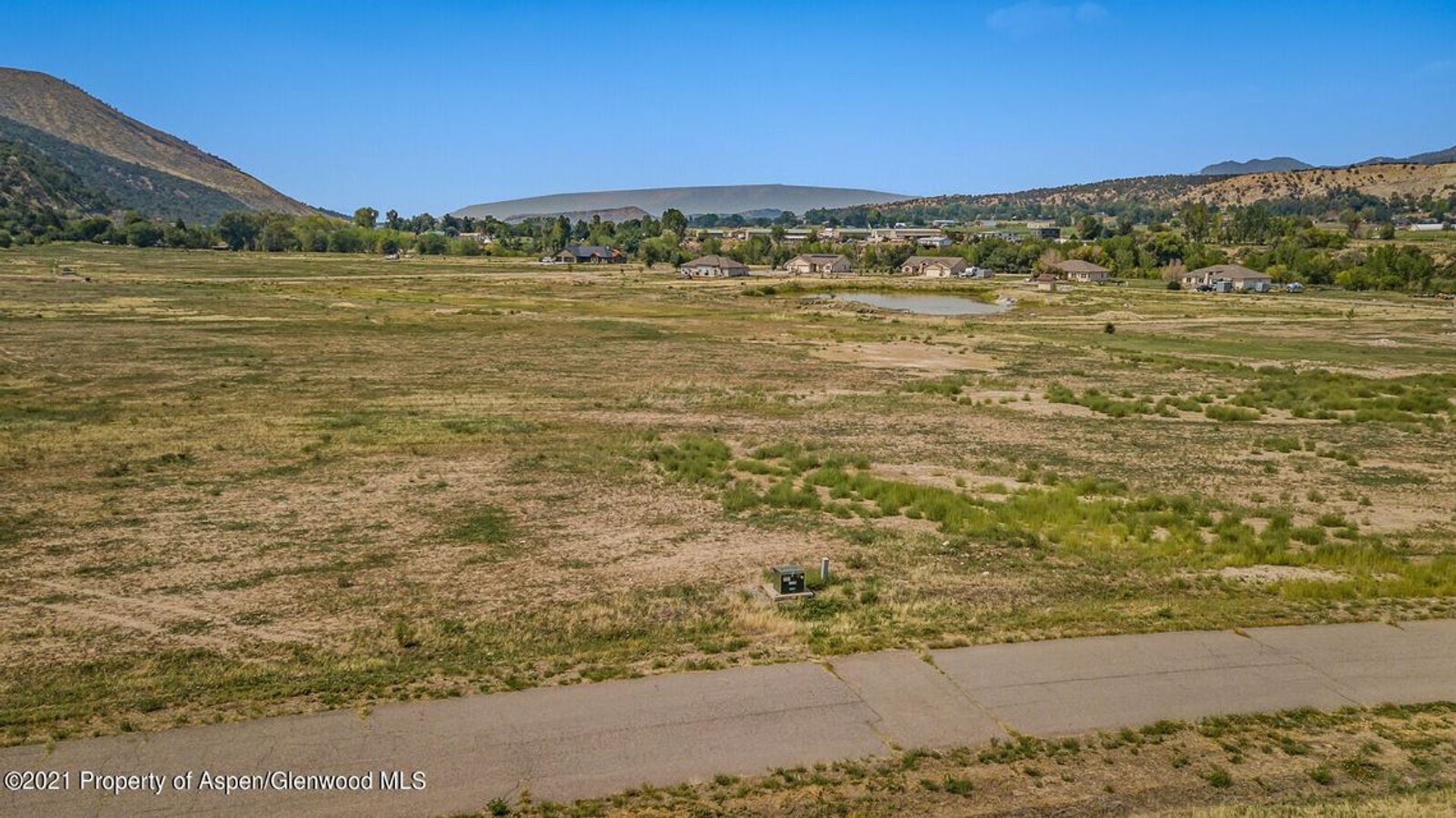 Land i New Castle, Colorado 11052522