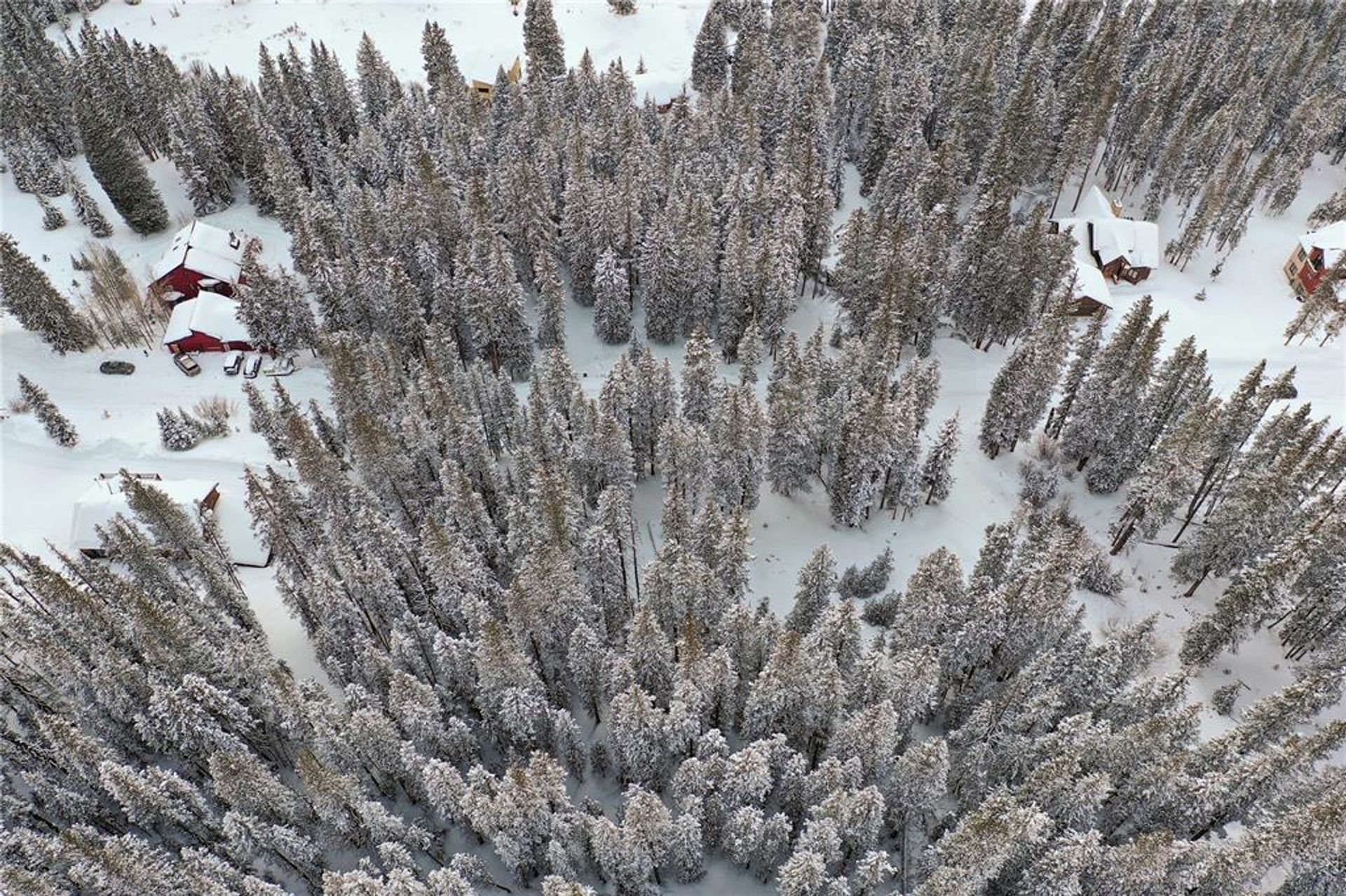 Земельные участки в Blue River, Colorado 11052604