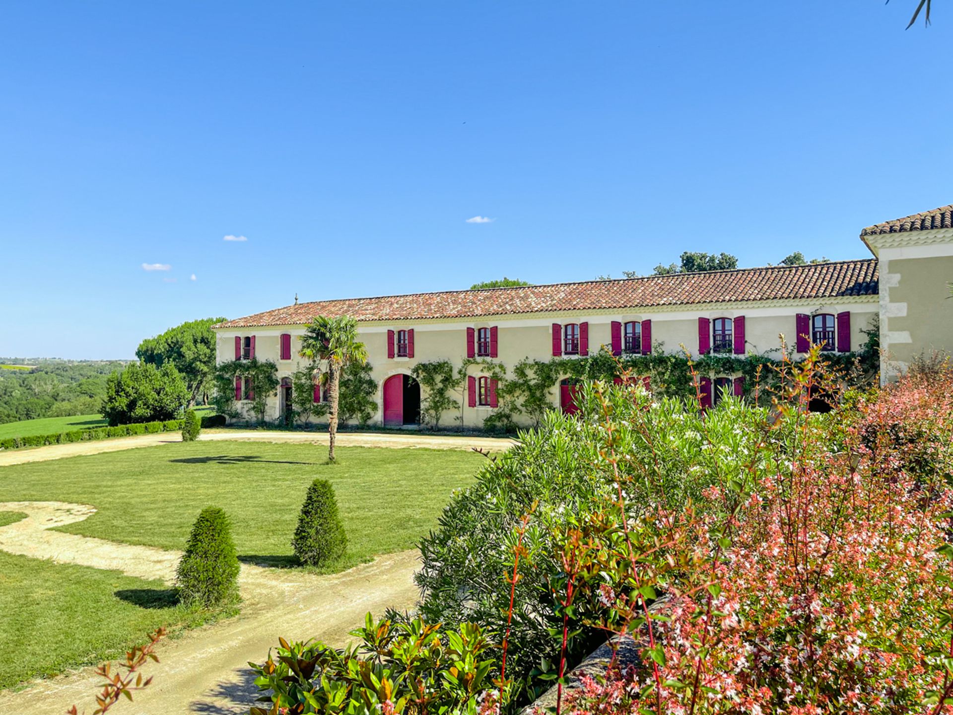 Condominium in Auch, Occitanie 11053214