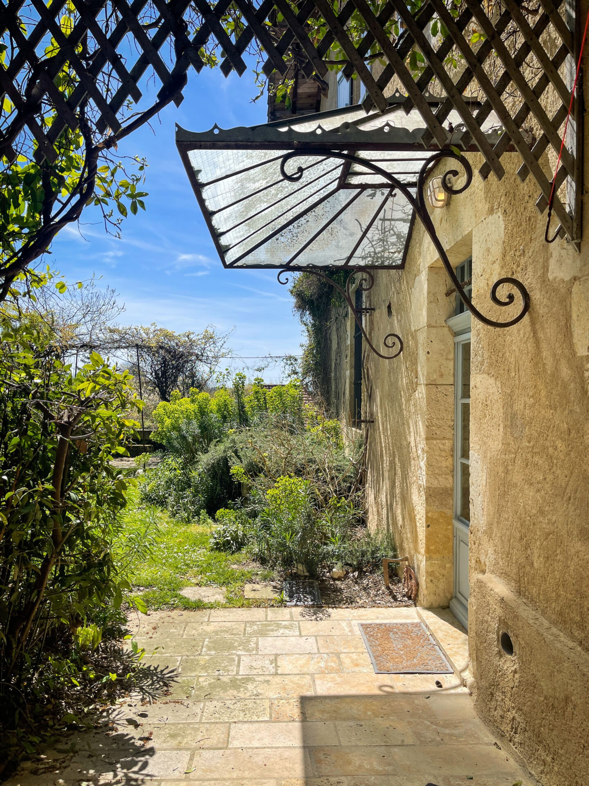 Eigentumswohnung im Lectoure, Occitanie 11053222