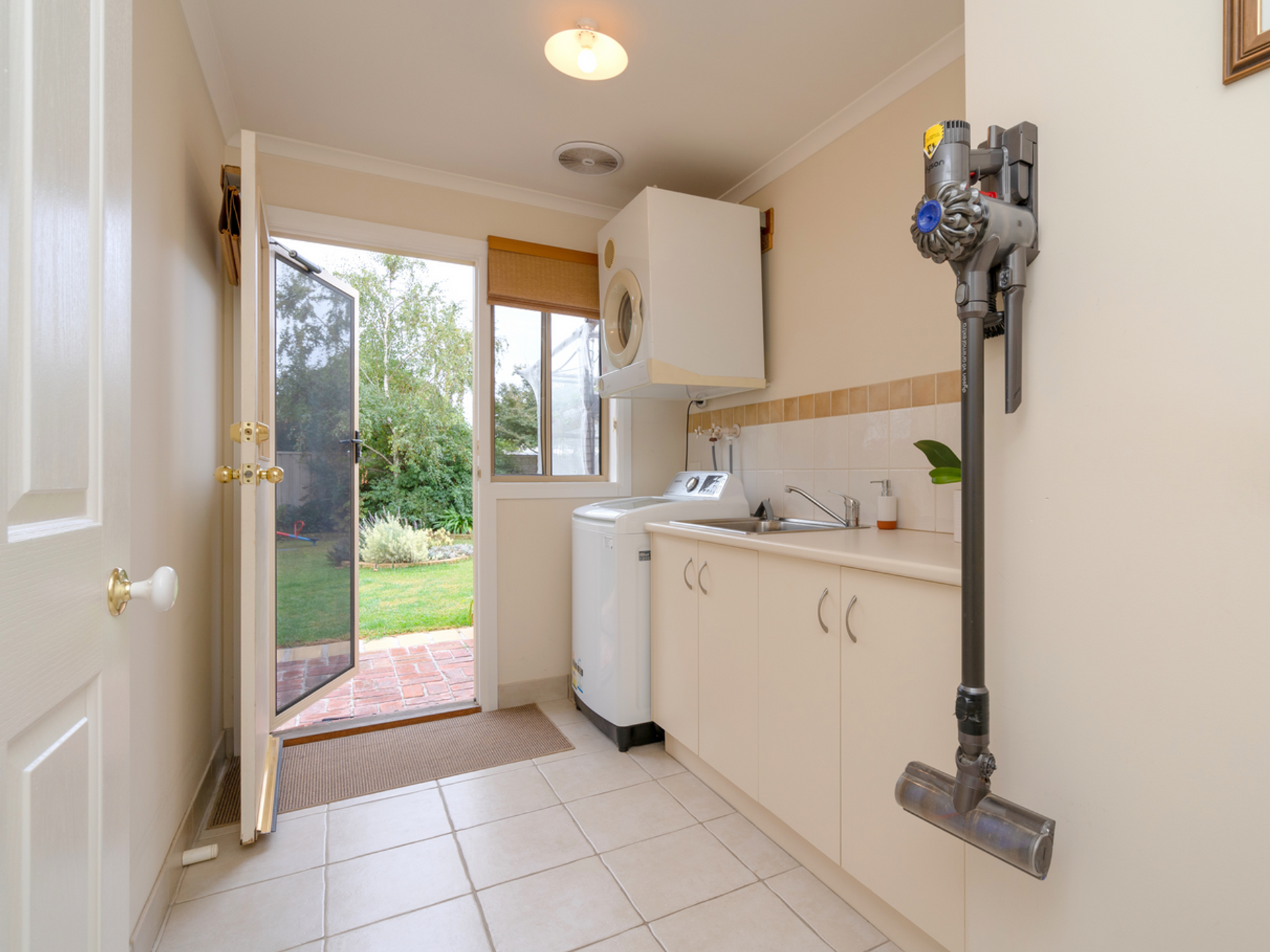 casa en Yarrawonga, Victoria 11053335