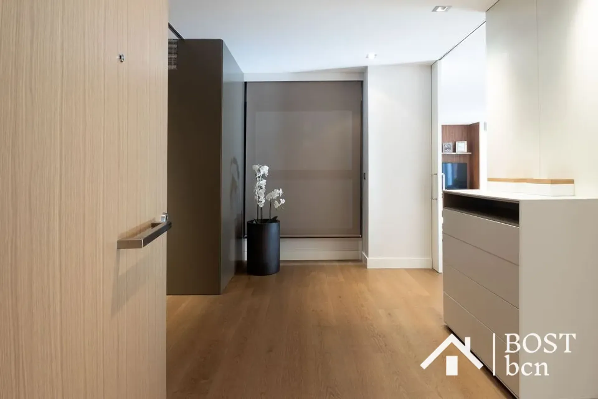 Condominio nel Barcelona, Carrer del Mestre Nicolau 11053631