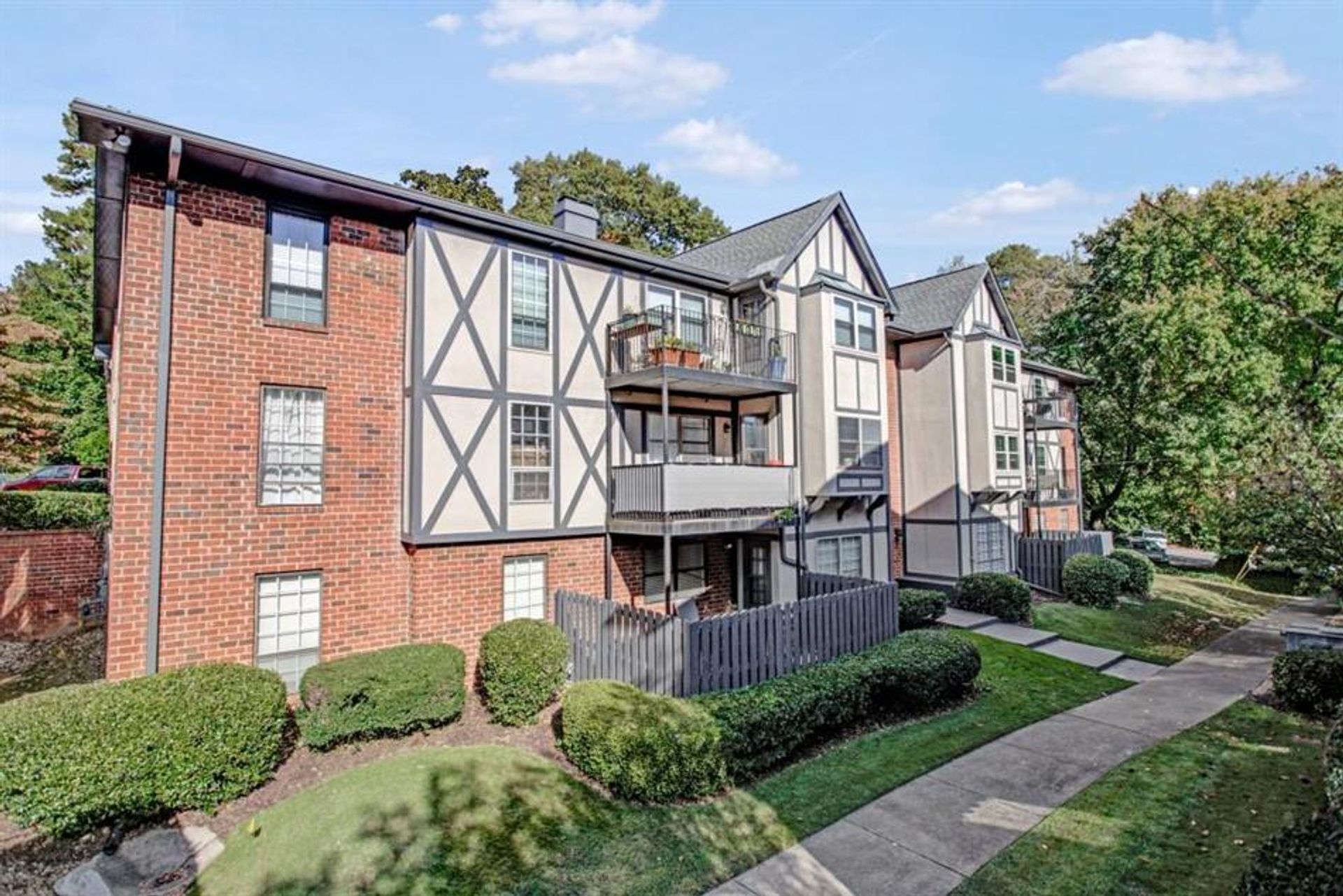 Condominium in Sandy Springs, Georgia 11053882