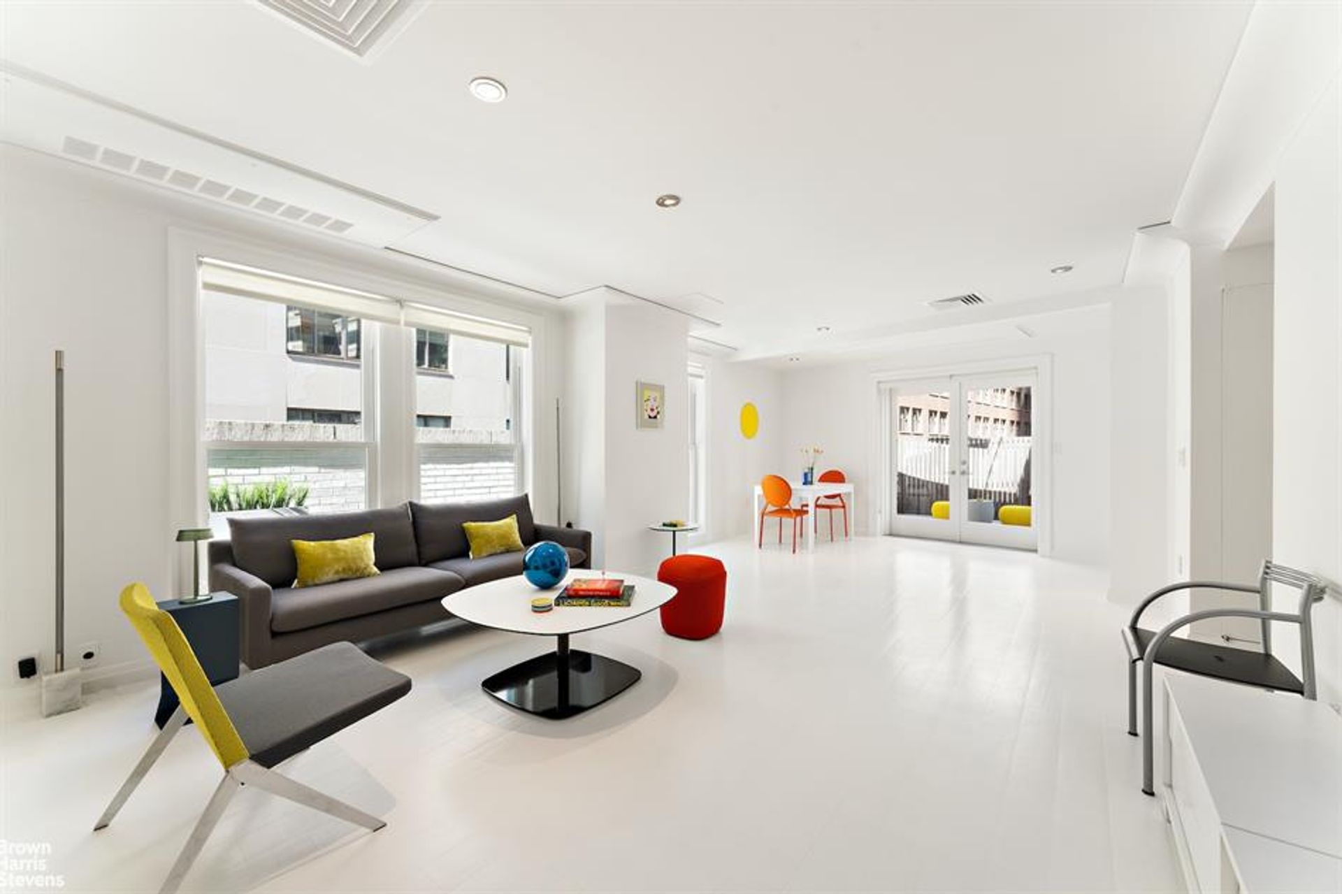 Condominium in Hoboken, New Jersey 11055159