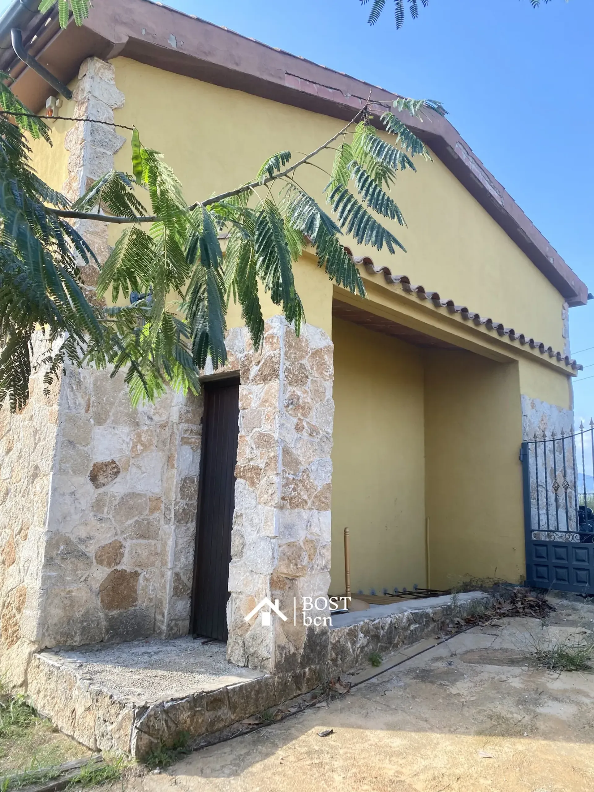 House in Palau-solità i Plegamans, Catalonia 11055360